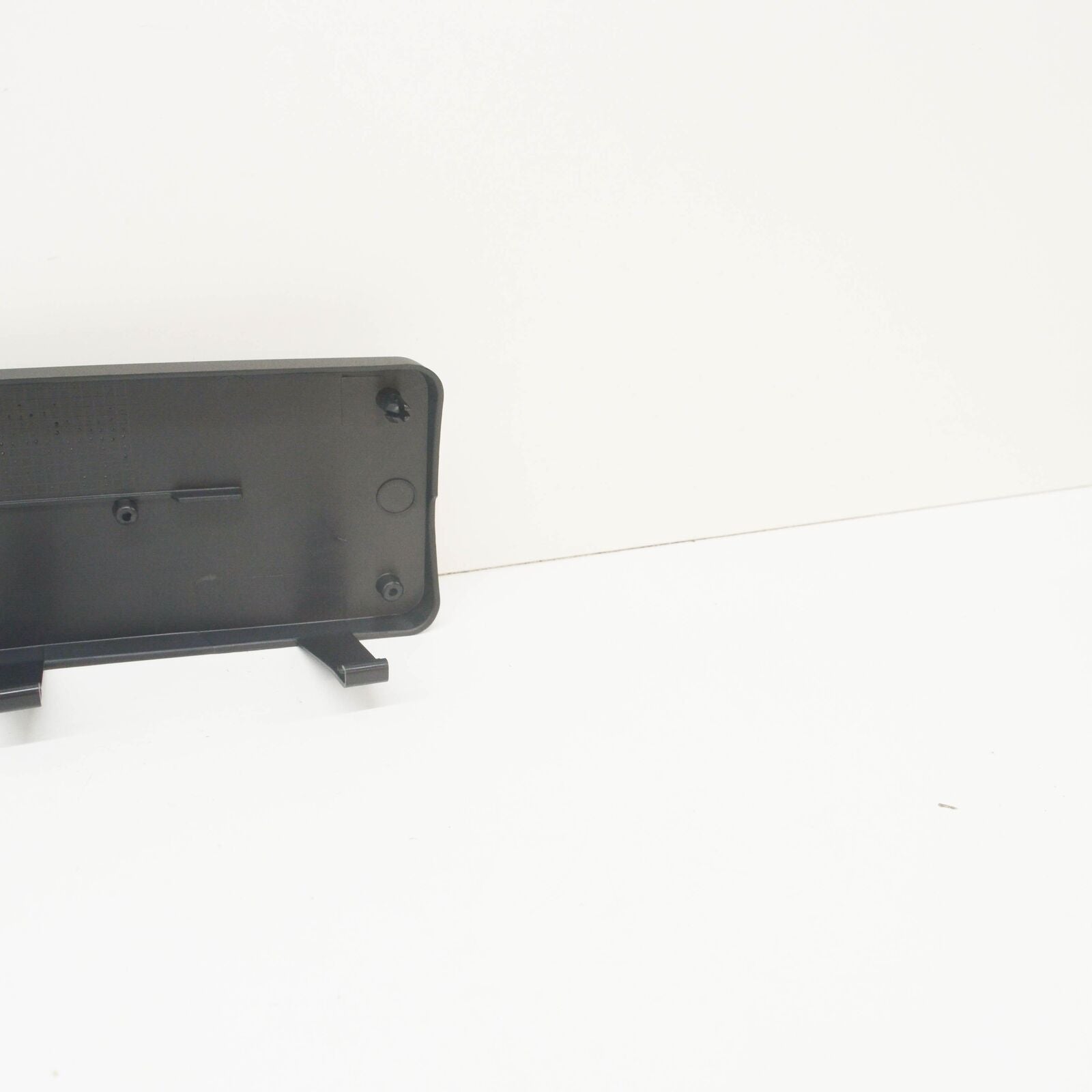 NEW MB C-CLASS W204 FRONT BUMPER LICENSE NUMBER PLATE A2048170378 2010 ORIGINAL