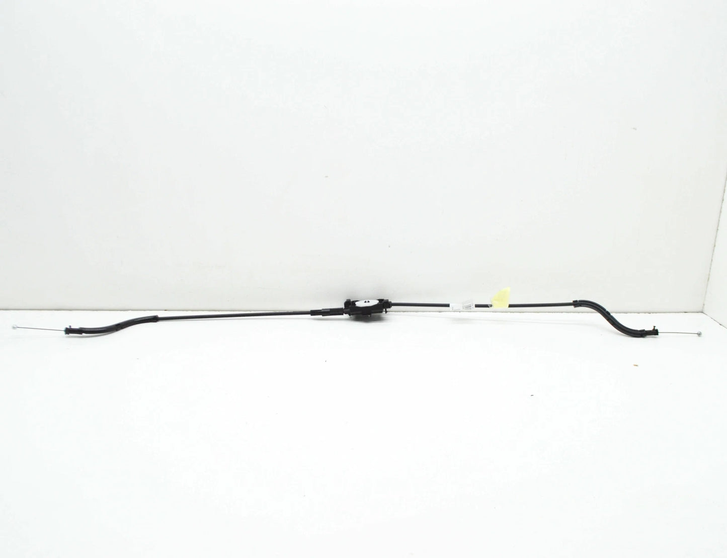 NEW VOLKSWAGEN T-ROC FRONT BONNET HOOD LID LOCK CABLE 2GA823531
