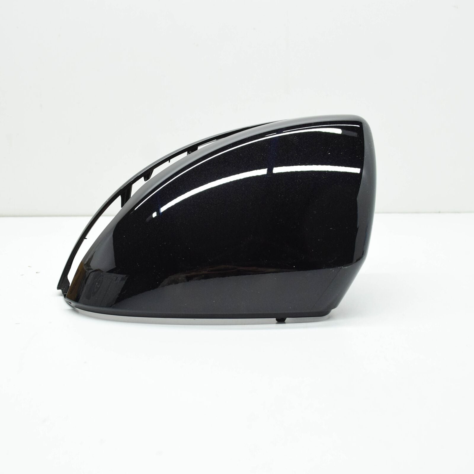 NEW MERCEDES-BENZ C-CLASS W205 LEFT WING MIRROR COVER A09981149009197 ORIGINAL