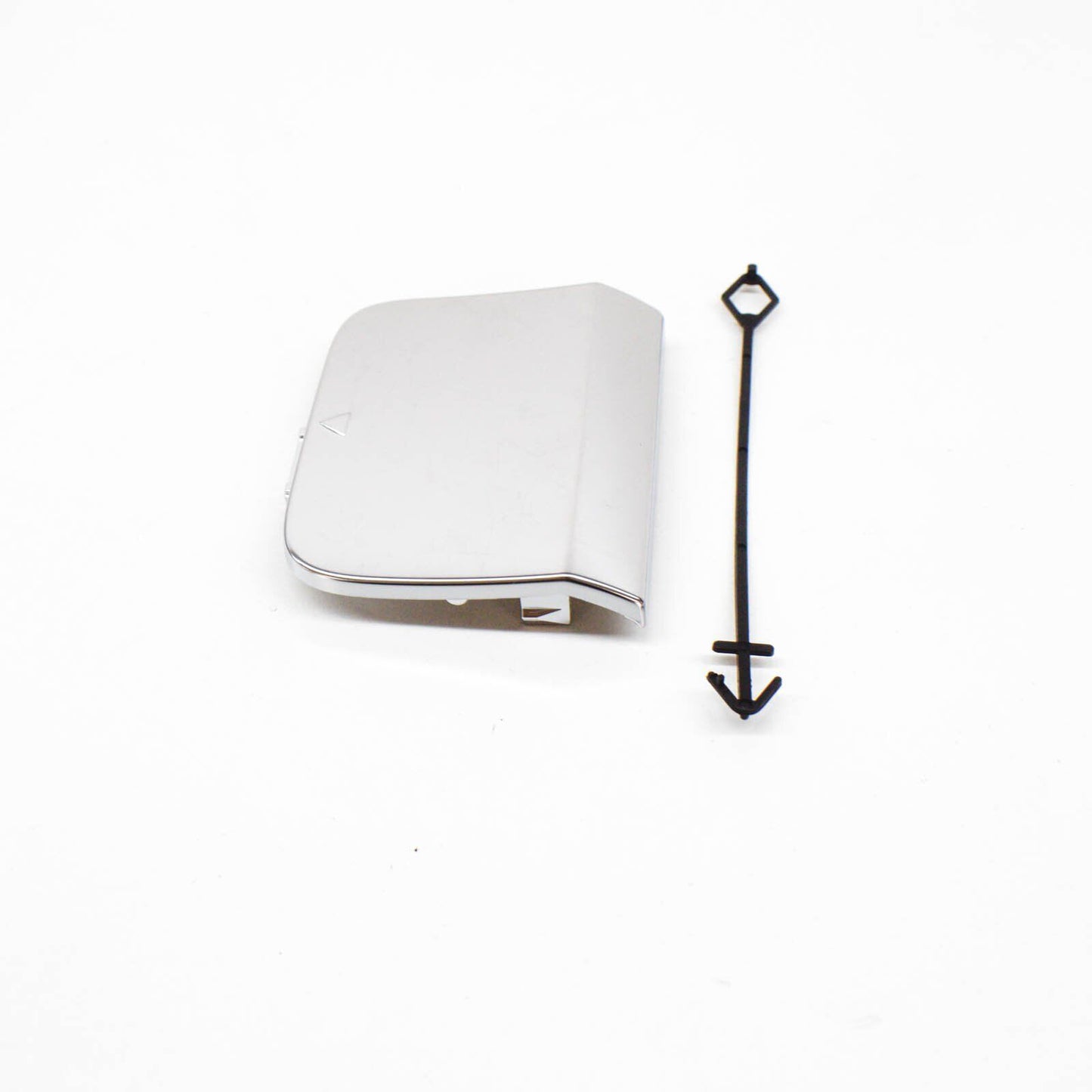 NEW MERCEDES-BENZ GLA X156 REAR BUMPER TOWING HOOK EYE COVER A1568851700