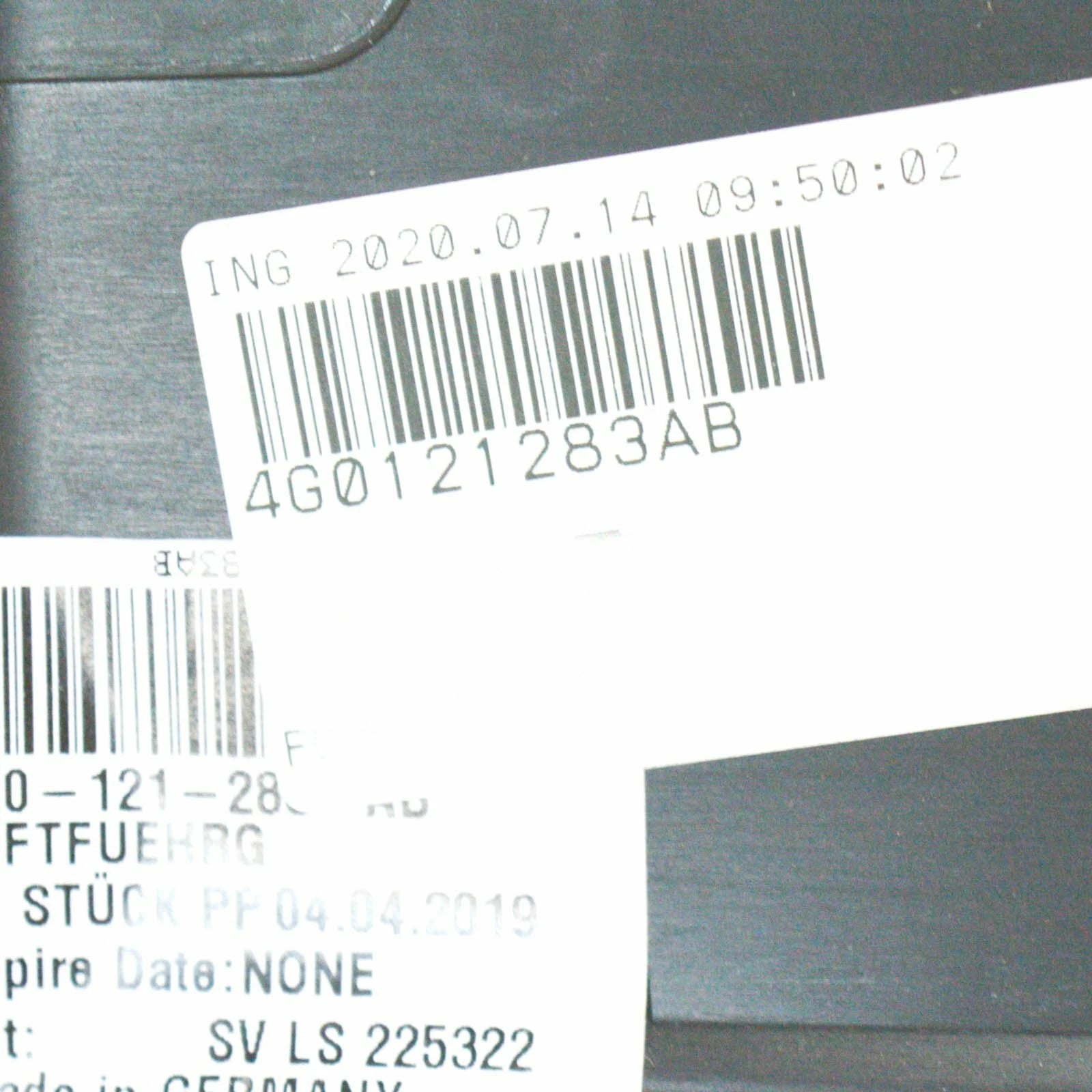 NEW AUDI A6 C7 4G LEFT RADIATOR AIR GUIDE 4G0121283AB