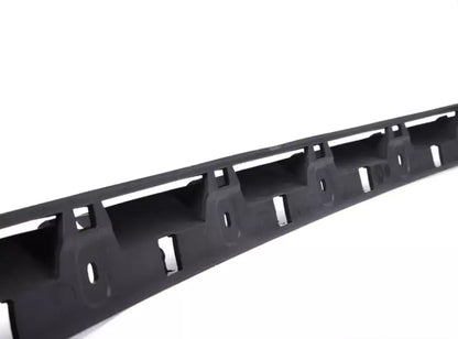 NEW BMW Z4 ROADSTER E85 REAR BUMPER CENTER MOUNT 7016076 51127016076 ORIGINAL