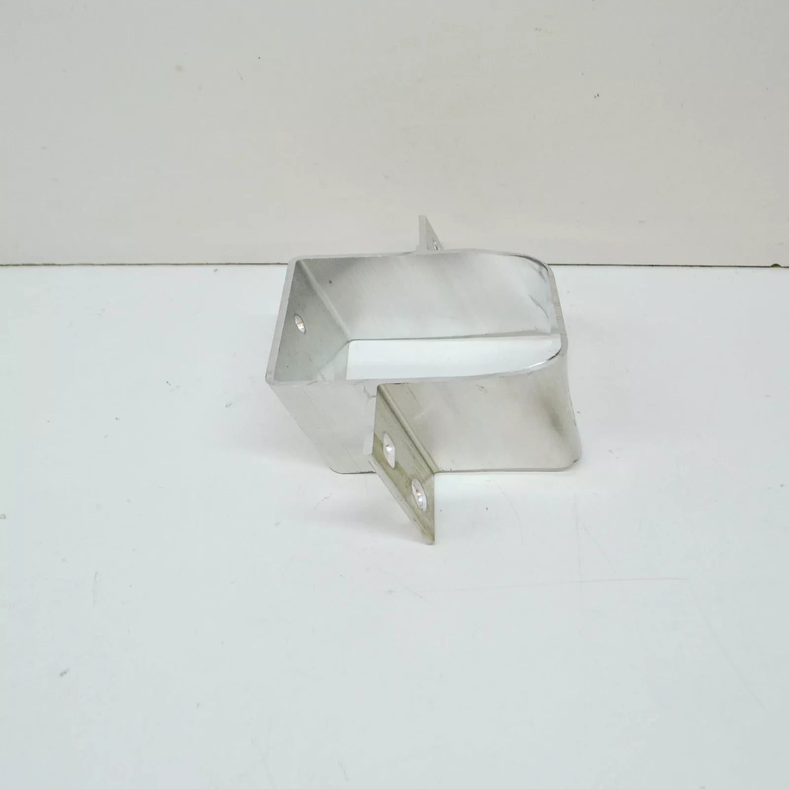 NEW BMW X3 G01 F97 FRONT RIGHT VERTIICAL BRACE 51117399914 ORIGINAL