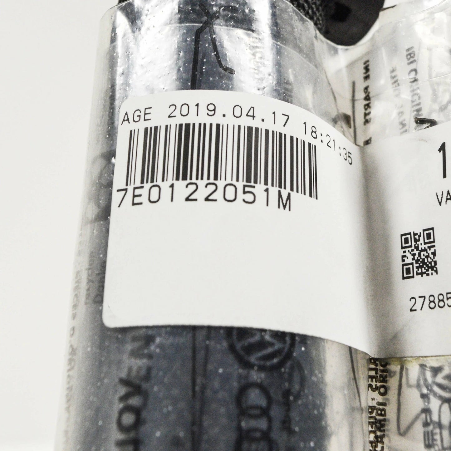 NEW VW TRANSPORTER T5 RETURN COOLANT HOSE 7E0122051M ORIGINAL