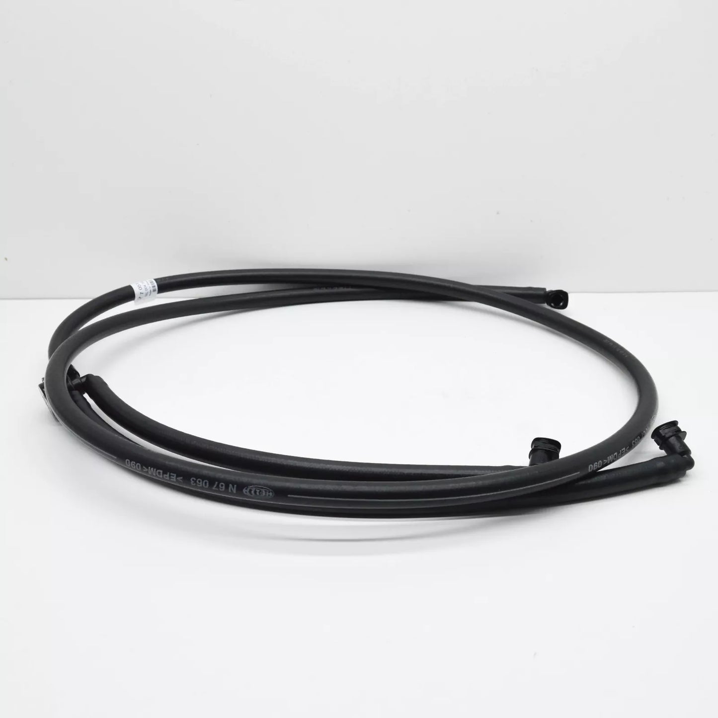 NEW BMW 6 CABRIO E64 HEADLIGHT WASHER HOSE 61677051372 7051372 ORIGINAL