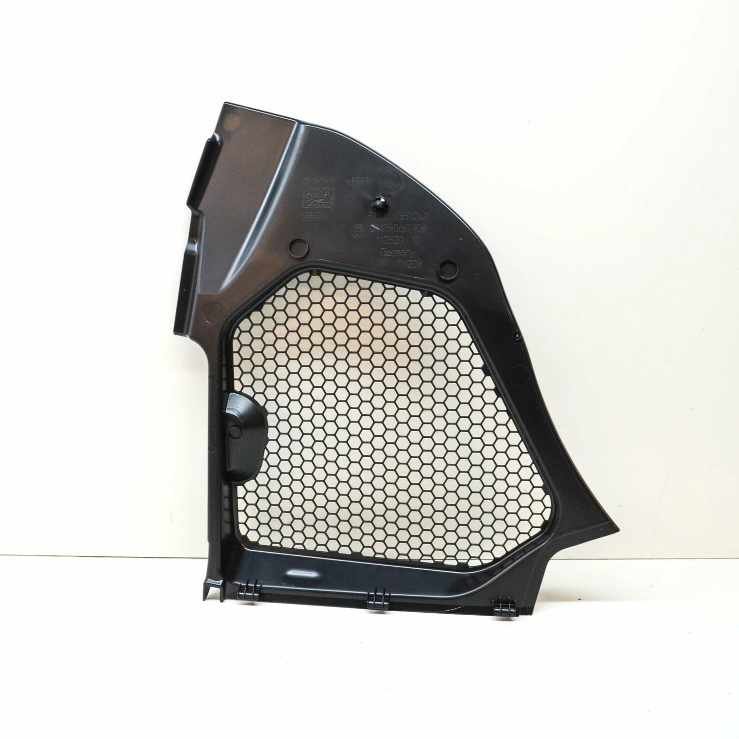 NEW BMW 7 G11 G12 FRONT OUTER WINDSHIELD COWL COVER PANEL PART 7357240 ORIGINAL