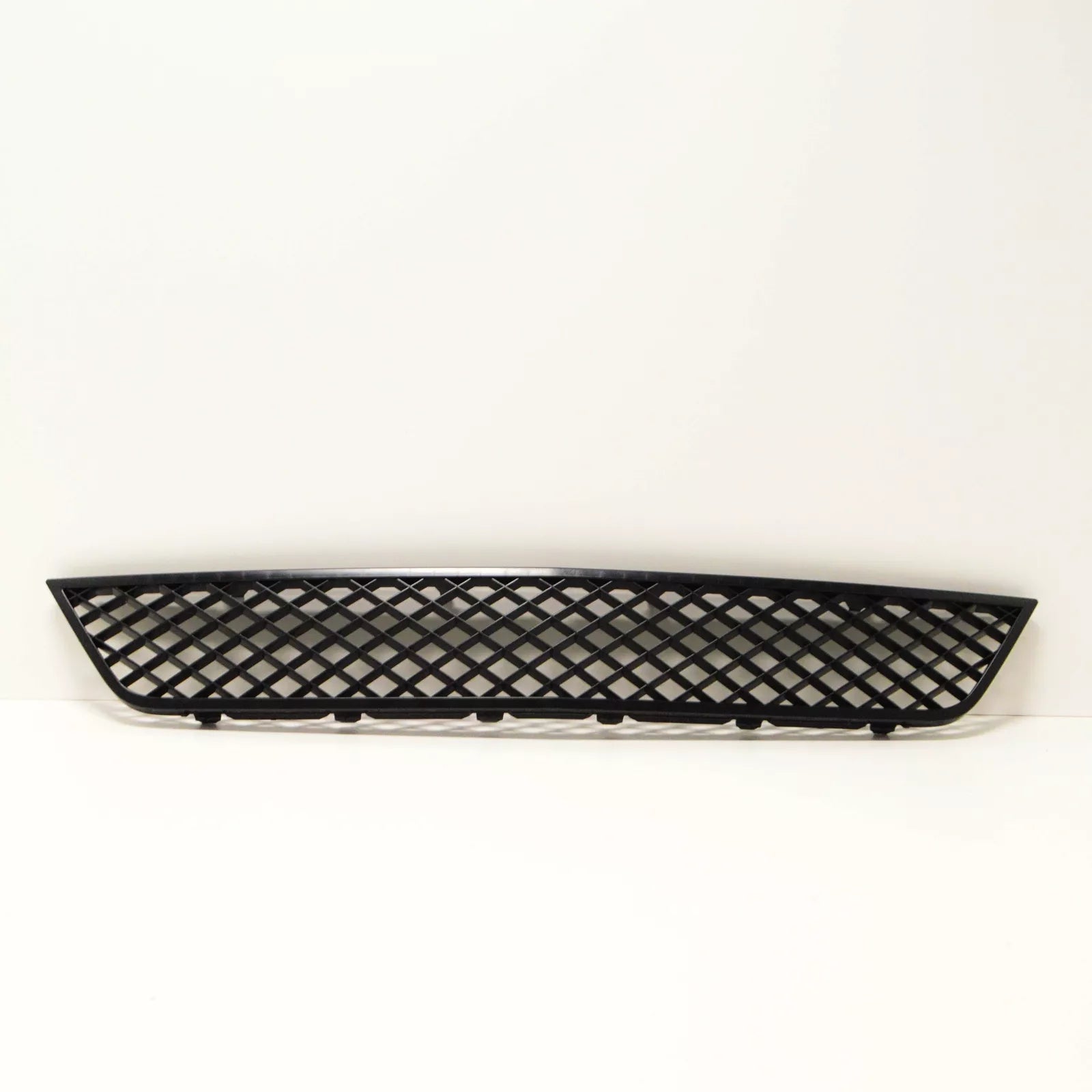 NEW MERCEDES BENZ VIANO W639 FRONT BUMPER LOWER GRILLE A63988501539B51