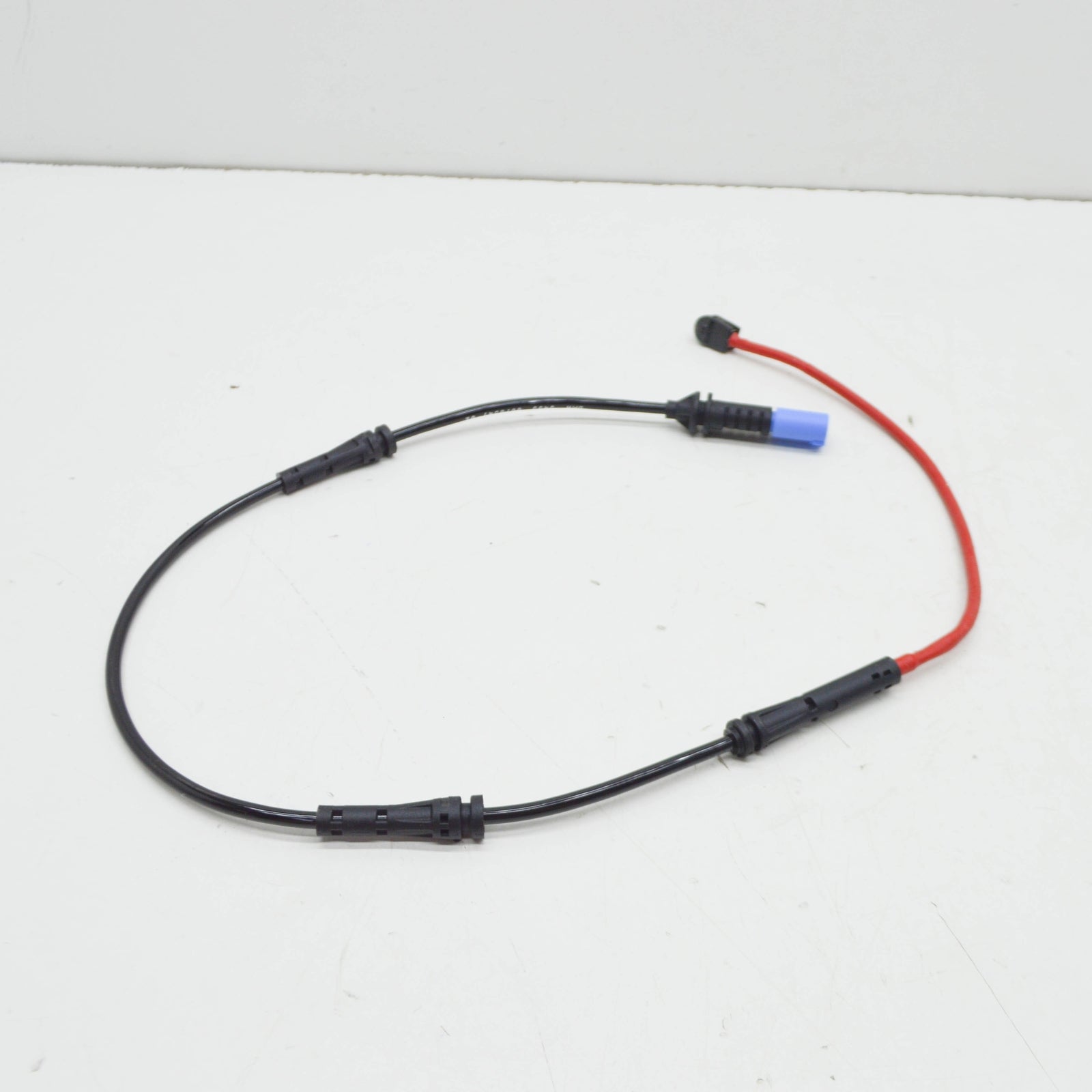 new bmw 3 g20, g28 front brake pad wear sensor 34356870349 6870349 original