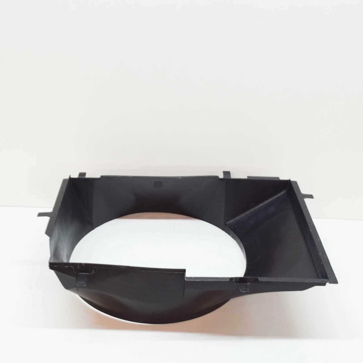 NEW MERCEDES-BENZ C-CLASS W202 FAN SHROUD A2025052155 ORIGINAL