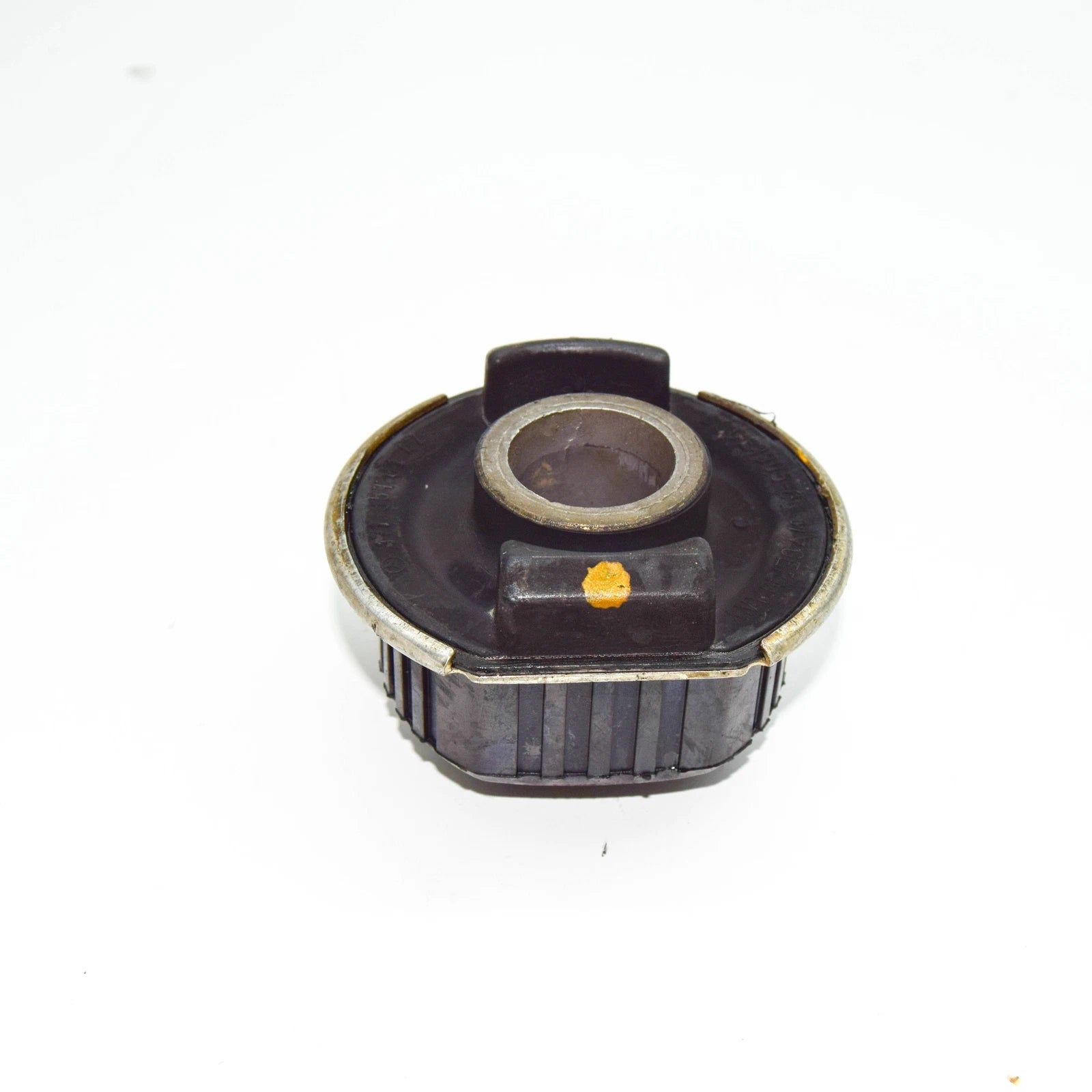 NEW MERCEDES-BENZ SLK R172 REAR SUBFRAME RUBBER BUSHING A1713510142 ORIGINAL