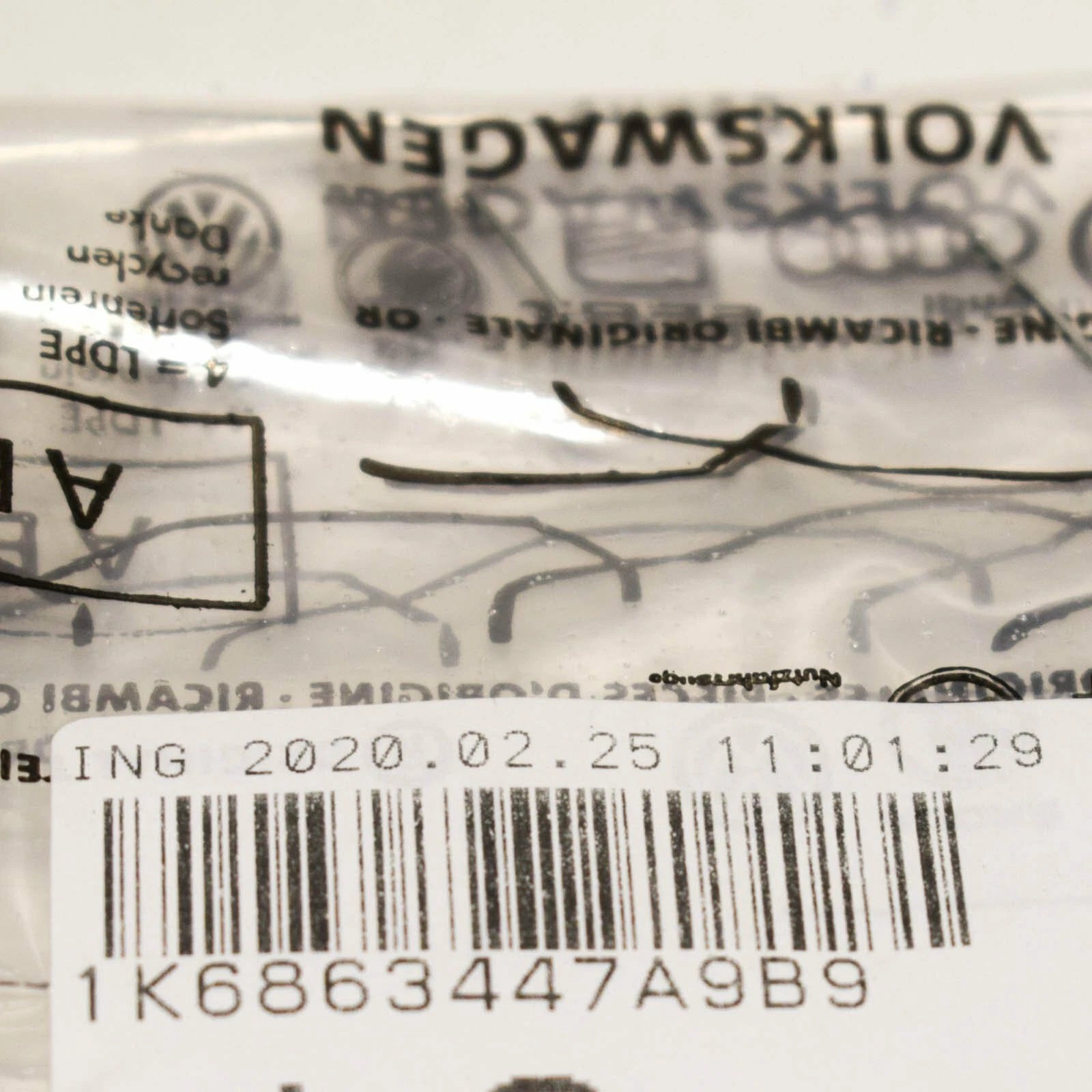 NEW VWGOLF MK5 MK6 REAR INTERIOR SHELF STRING STRAP 1K6863447A9B9 ORIGINAL