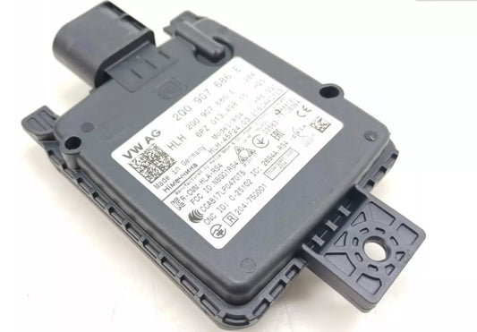 NEW VW GOLF MK8 REAR RIGHT LANE CHANGE ASSIST CONTROL UNIT 2Q0907686E ORIGINAL