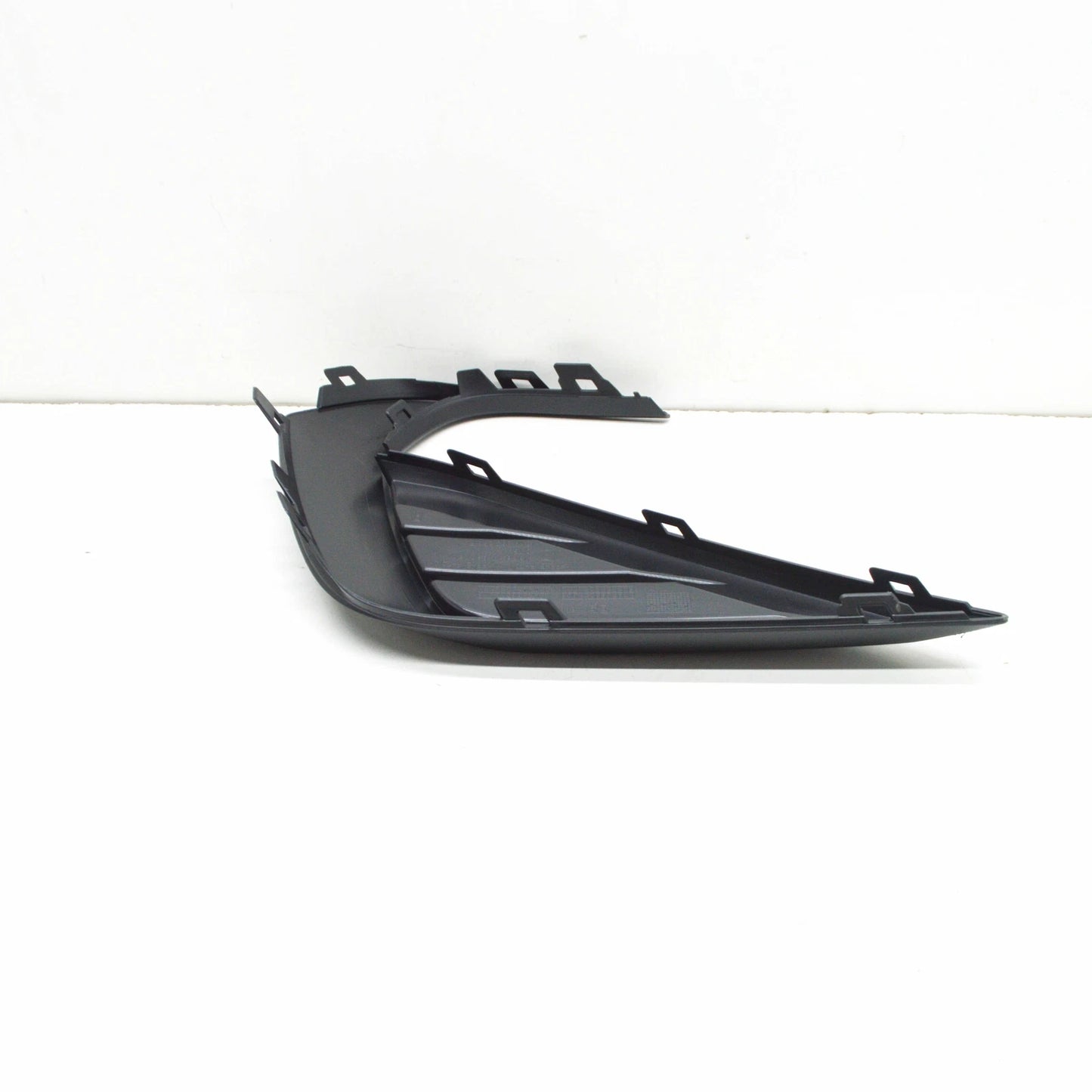 NEW VOLKSWAGEN TIGUAN AD FRONT BUMPER RIGHT GRILLE TRIM 5NA853666F9B9