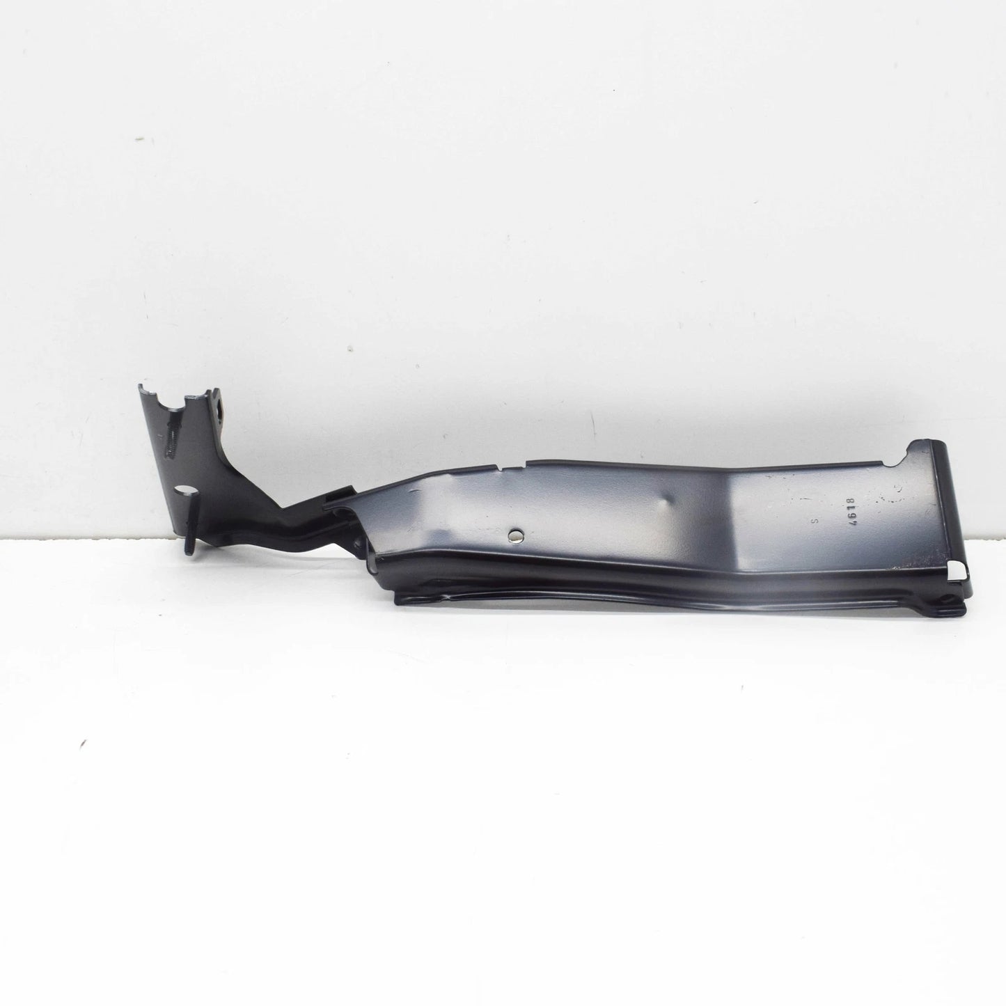 NEW AUDI A5 RS5 CABRIO SPORTBACK 8T FRONT RIGHT FENDER HOLDER 8T0821136H