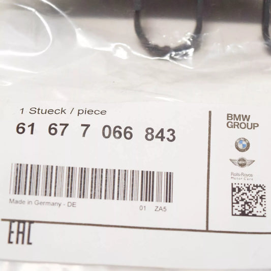 NEW BMW 3 E46 LEFT HEADLIGHT WASHER COVER 61677066843 7066843 ORIGINAL
