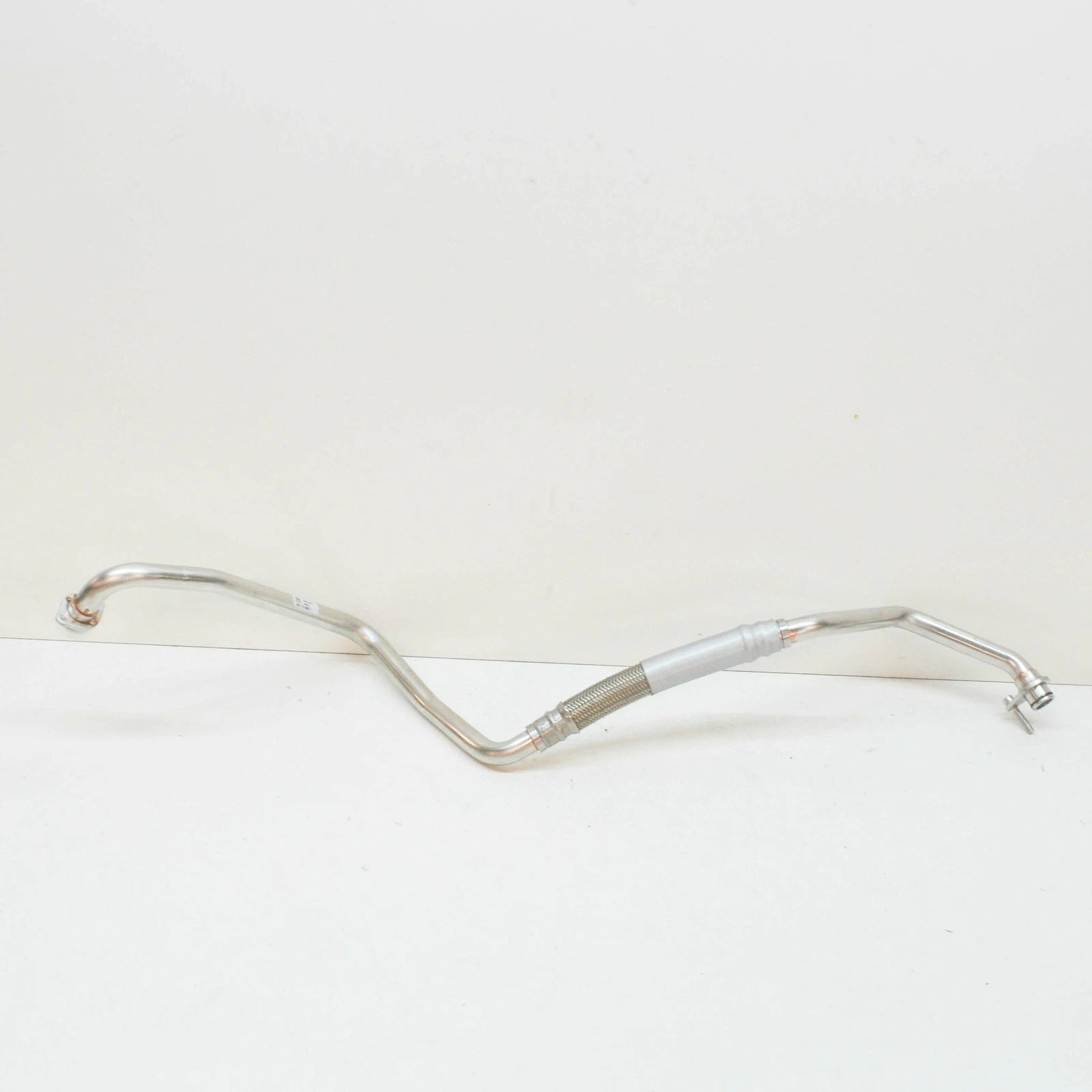 NEW AUDI R8 OIL COOLER LINE 420115689T ORIGINAL