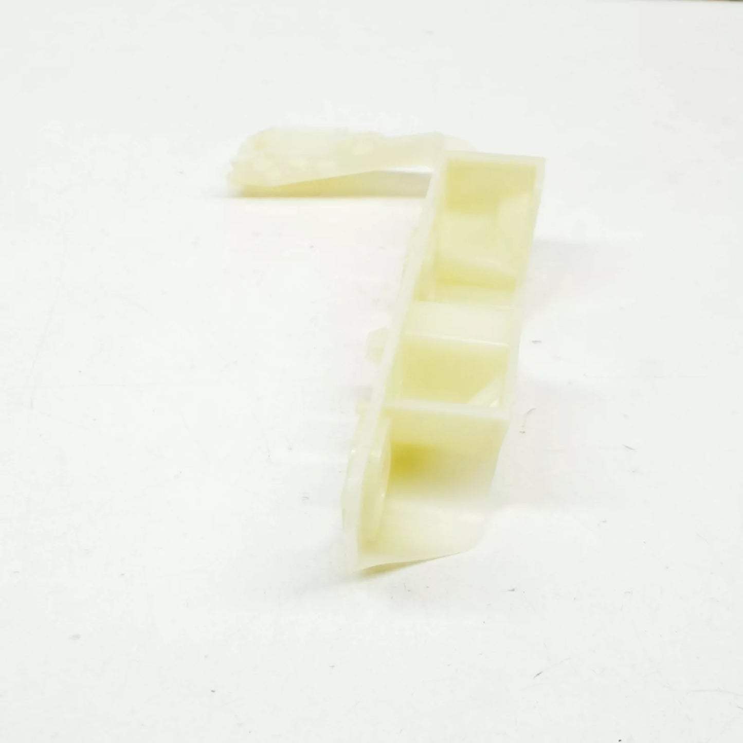 NEW AUDI A4 B9 FRONT RIGHT BUMPER COVER SUPPORT RAIL 8W0807284