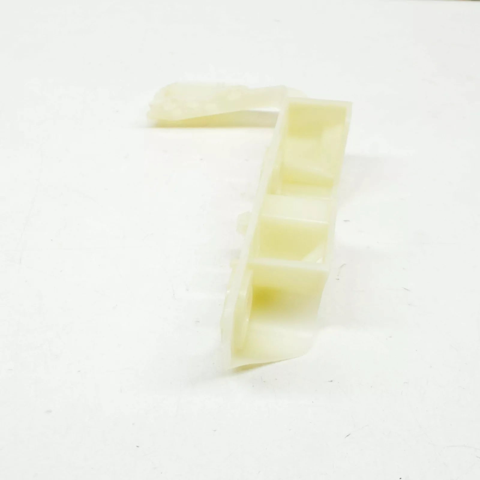 NEW AUDI A4 B9 FRONT RIGHT BUMPER COVER SUPPORT RAIL 8W0807284