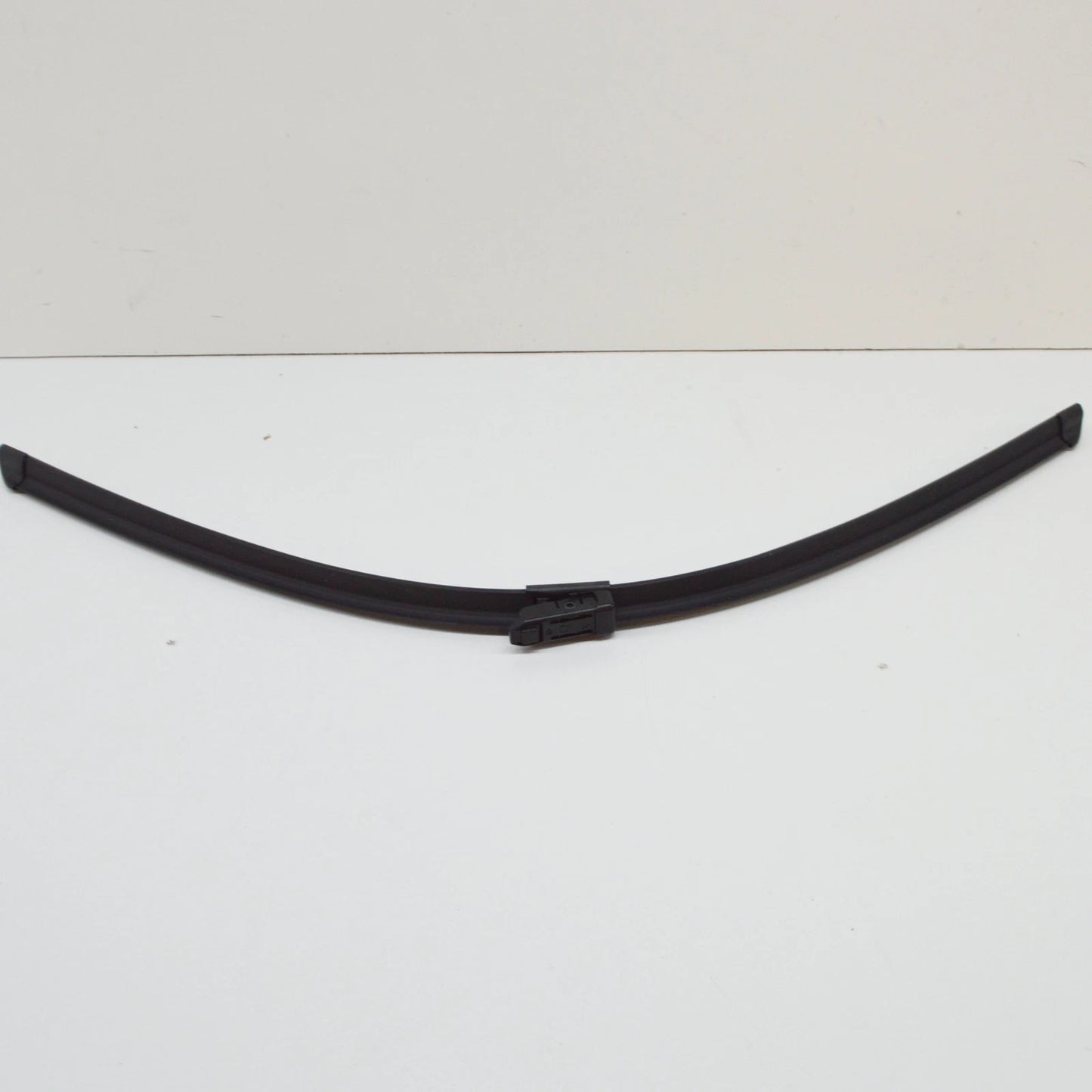 NEW VW SHARAN 7N FRONT WINDSCREEN WIPER BLADE SET 7N1998002 LHD