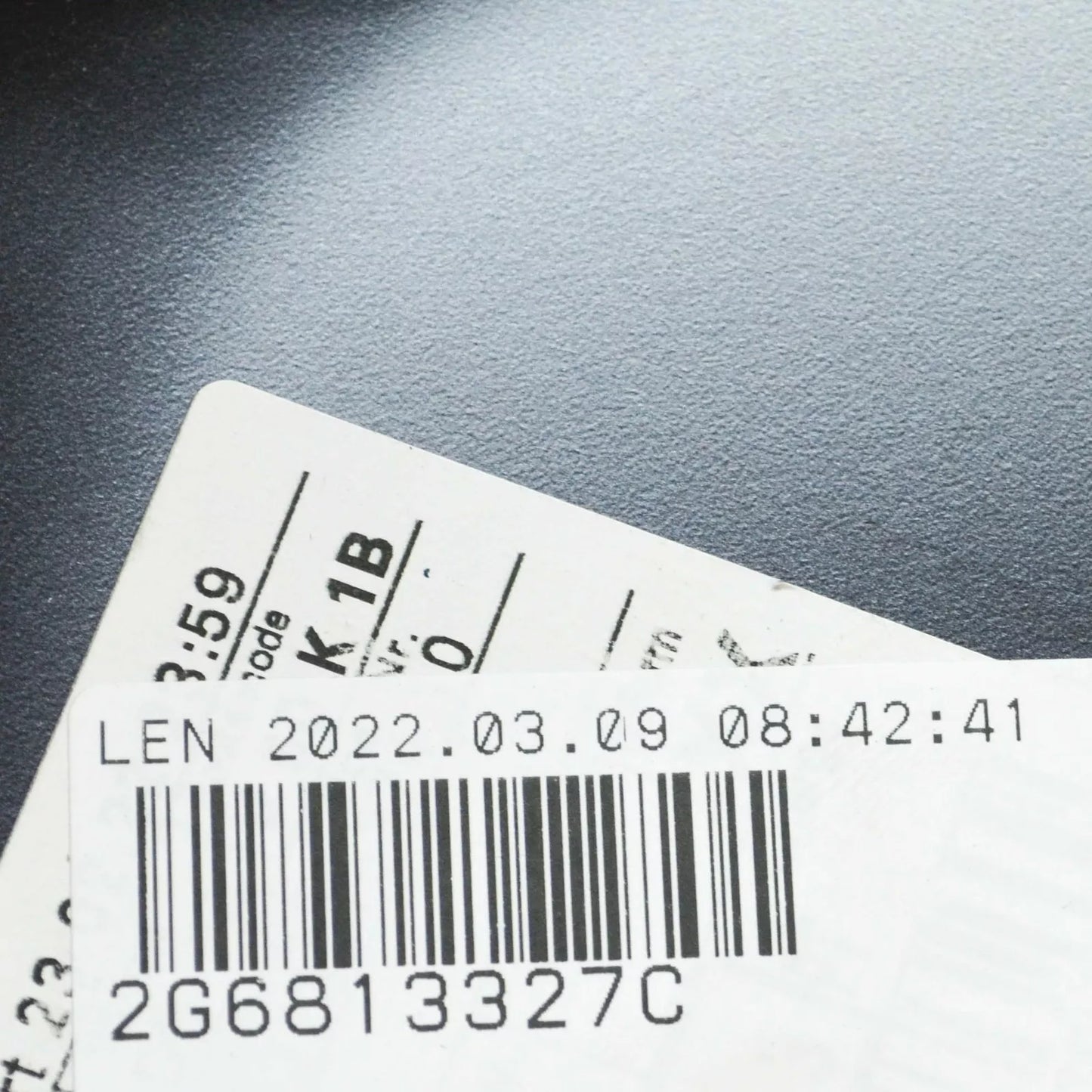 NEW VOLKSWAGEN POLO AW REAR LEFT TAILLIGHT MOUNT BRACKET 2G6813327C