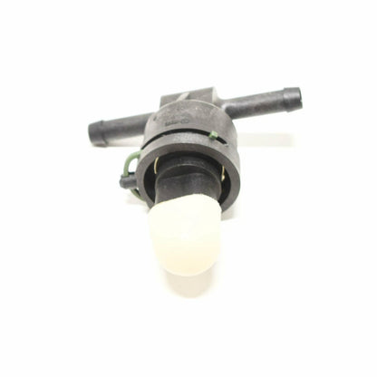 VW DIESEL ENGINE FUEL TEMPERATURE SENSOR 038906081B NEW