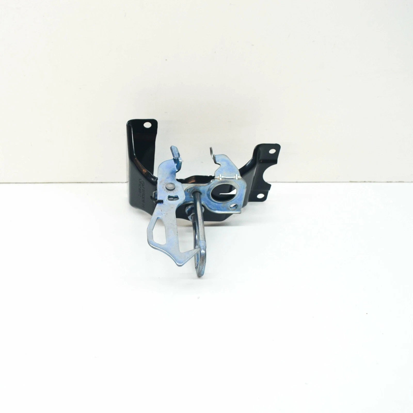 NEW BMW X5 F15 M F85 FRONT BONNET LEFT SAFETY LATCH UPPER 51237308076 GENUI