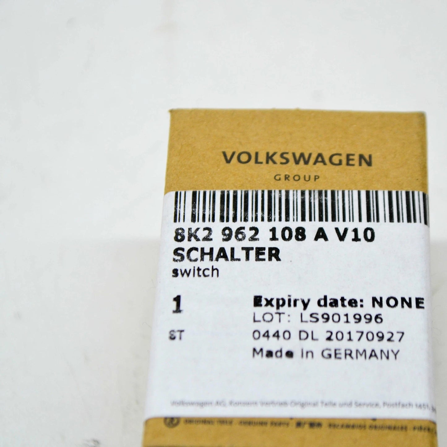 NEW AUDI A4 B8 FRONT RIGHT DOOR LOCKING SAFETY SWITCH RHD 8K2962108AV10 ORIGINAL