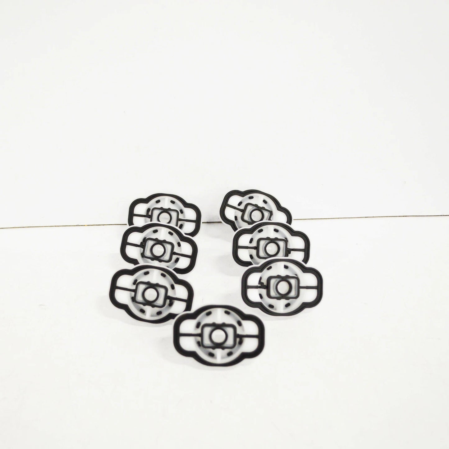 NEW AUDI A4 8W FIX SET 8W6898909