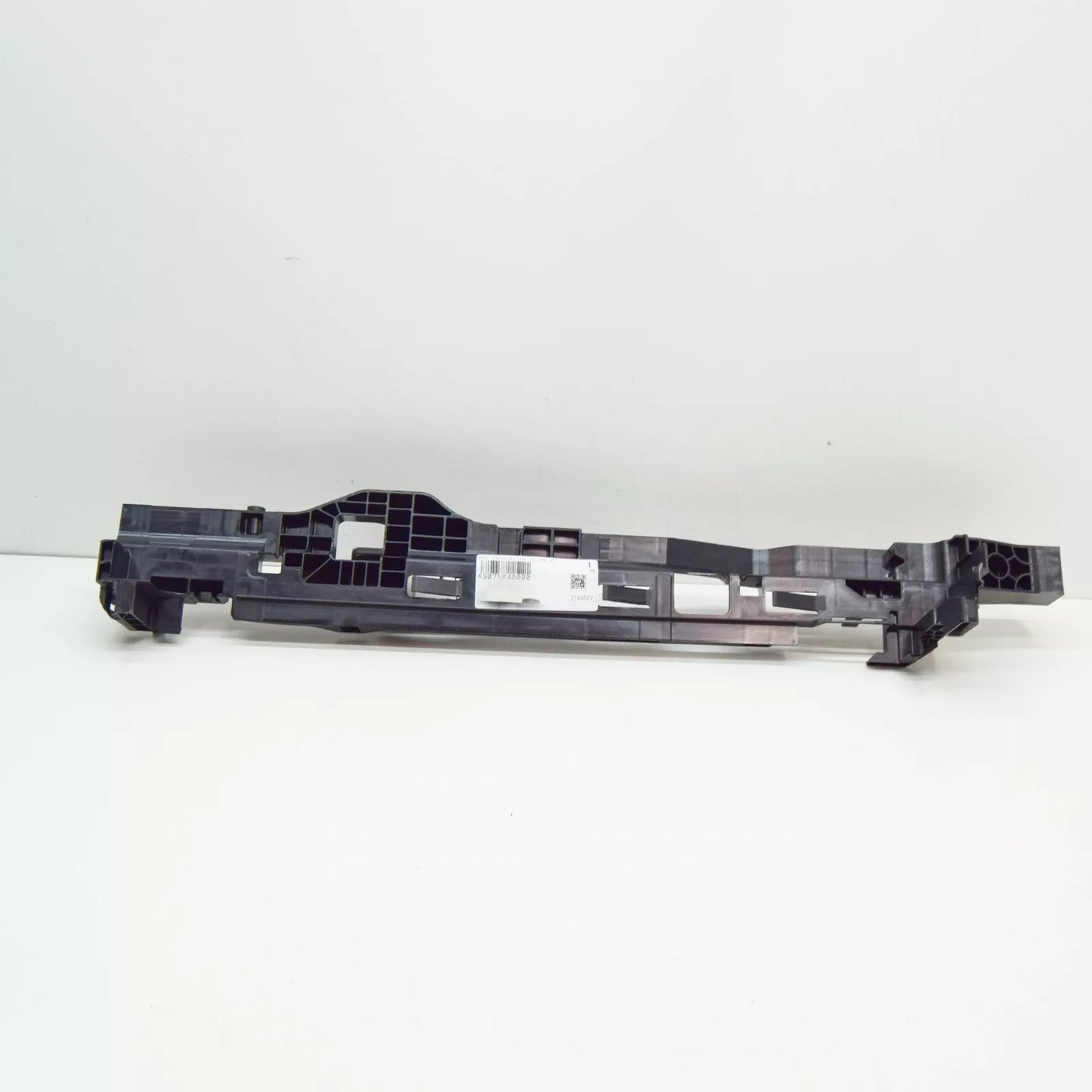 NEW MB SPRINTER W907 W910 LEFT RADIATOR SUPPORT SIDE PANEL A9075040000 ORIGINAL