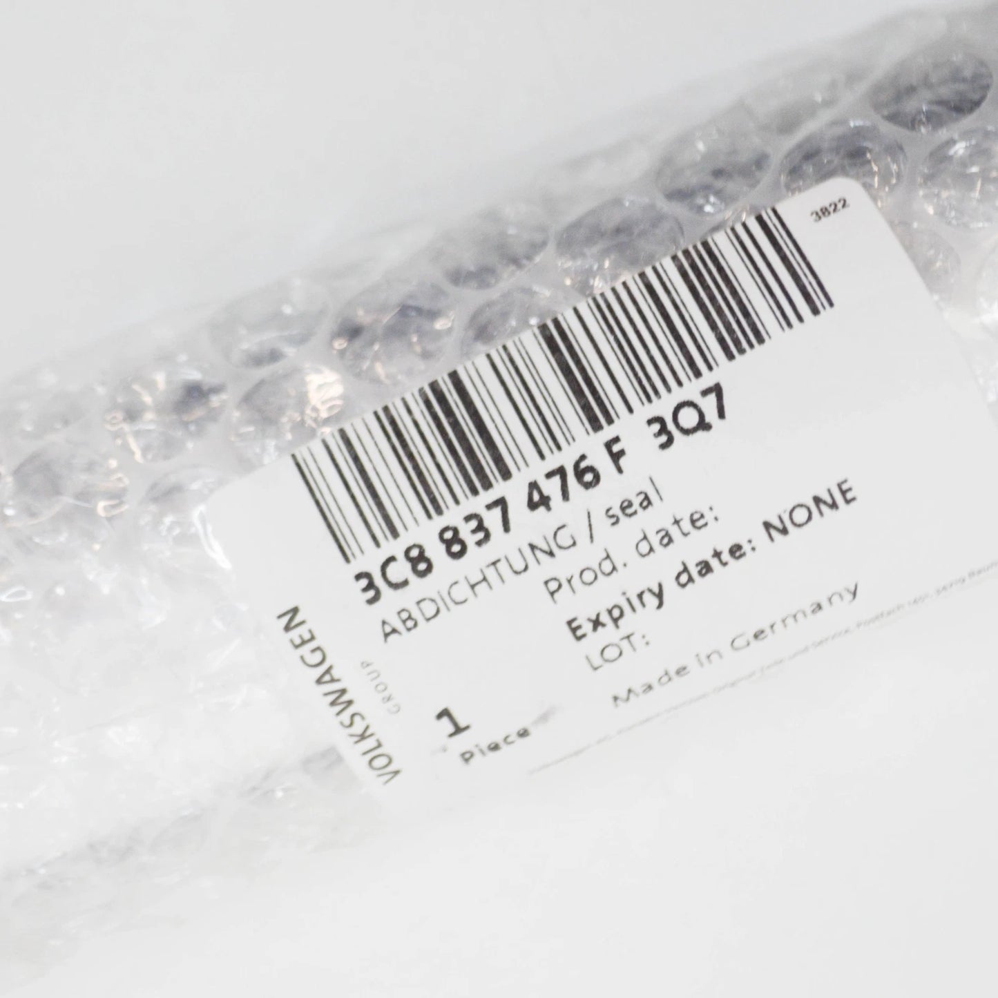 NEW VW CC 35 FRONT RIGHT OUTER DOOR WINDOW APERTURE SEAL 3C8837476F3Q7 ORIGINAL