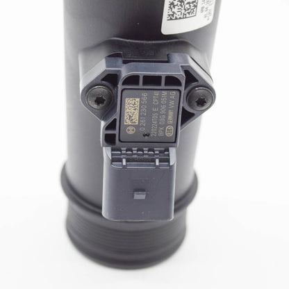 NEW AUDI Q7 4M LEFT CHARGE AIR COOLER PRESSURE PIPE 4M0145673J ORIGINAL