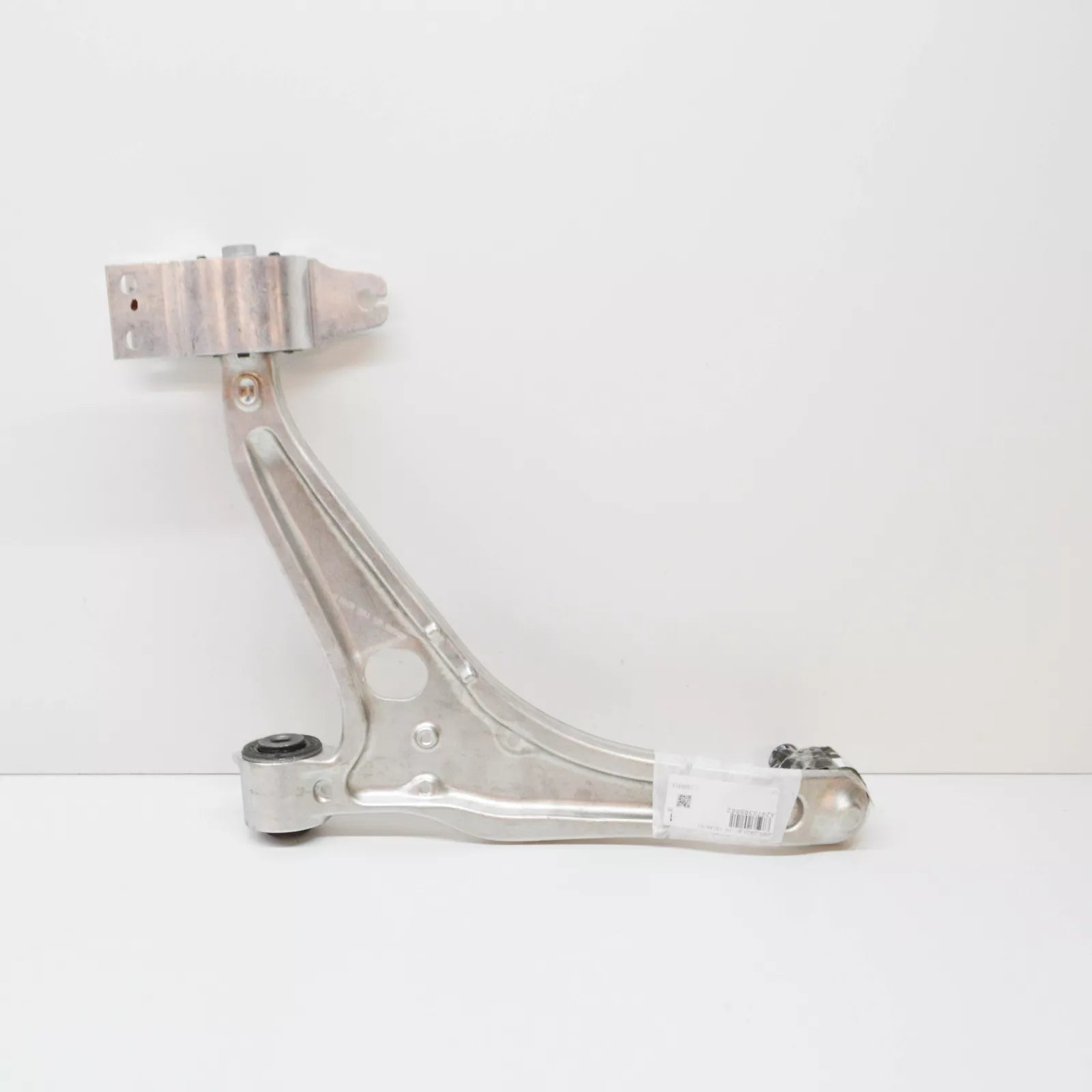 NEW MB GLA H247 FRONT RIGHT TRANSVERSE CONTROL ARM A2473308802 ORIGINAL