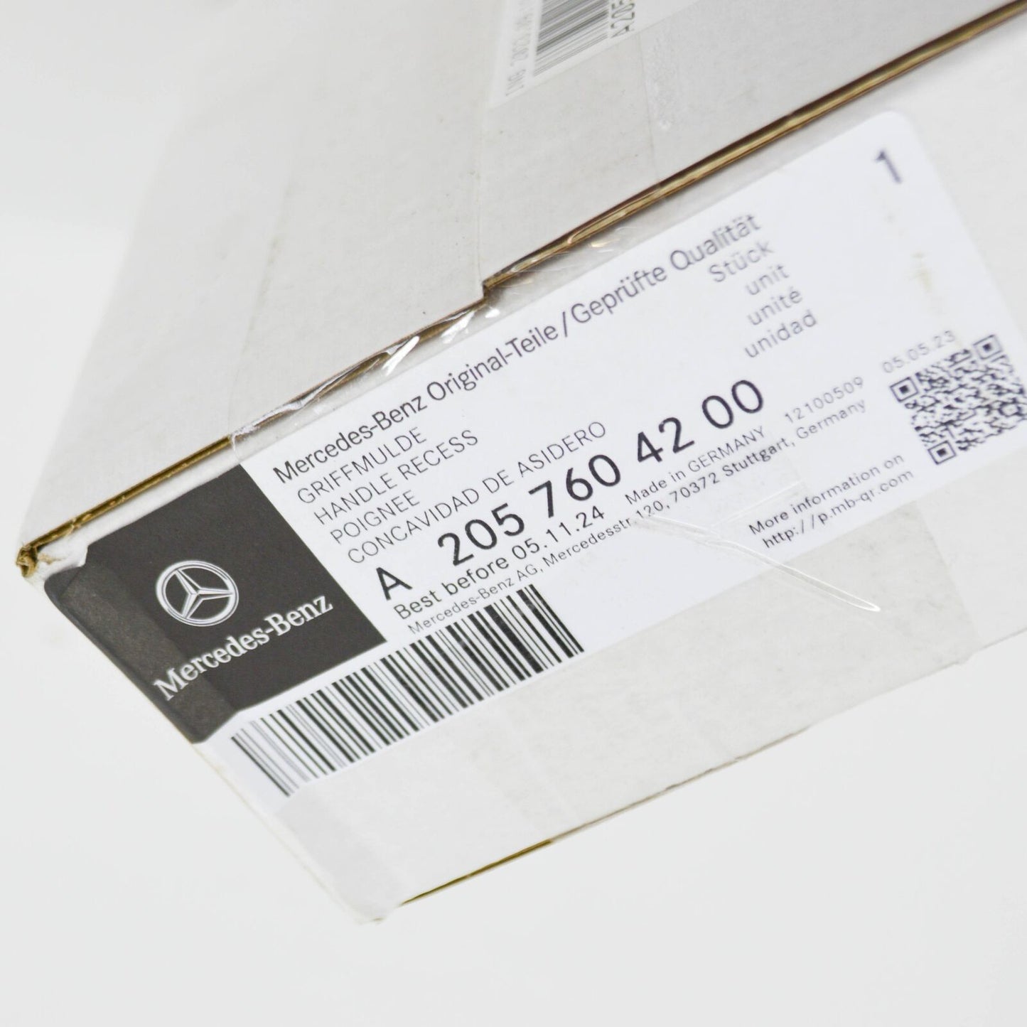 NEW MB C W205 FRONT DOOR CHROME HANDLE RECESS PARTS KIT A2057604200 ORIGINAL