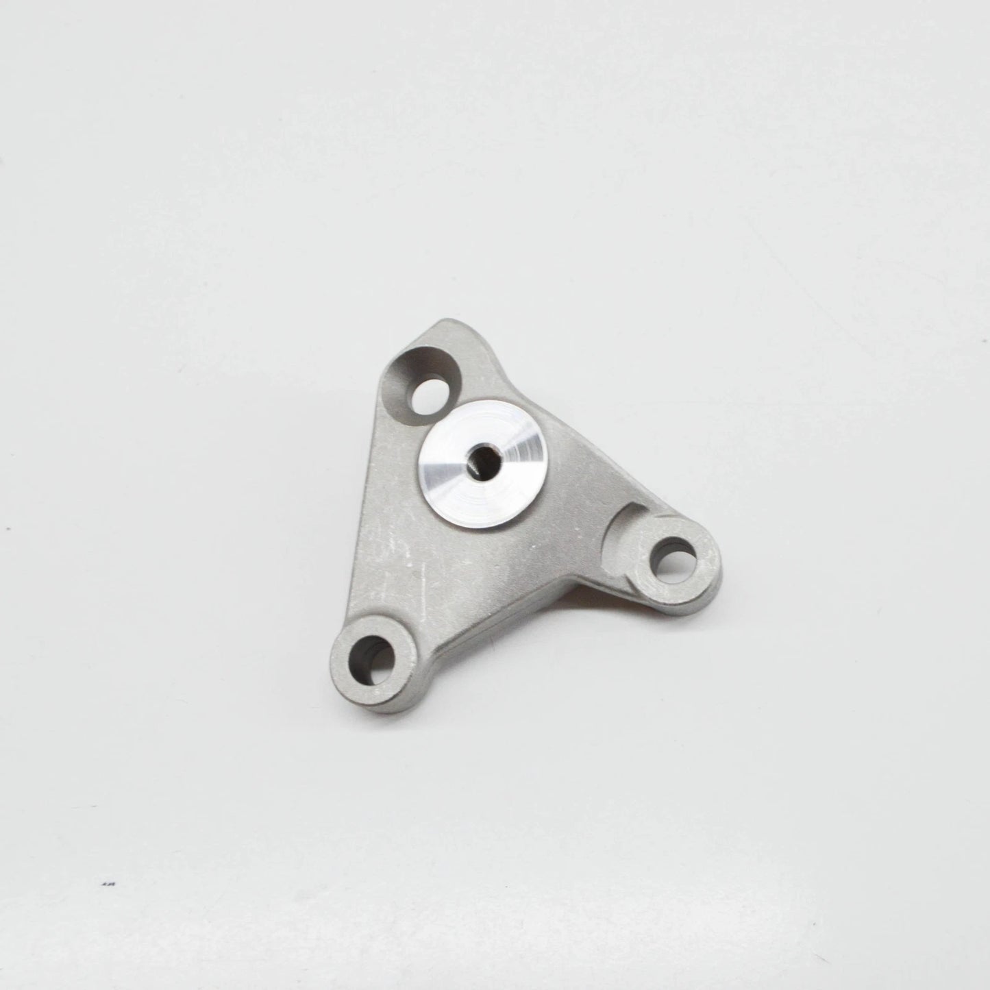 NEW BMW X5 F15 ENGINE DRIVE BELT PULLEY BRACKET 11287589983 7589983 ORIGINAL