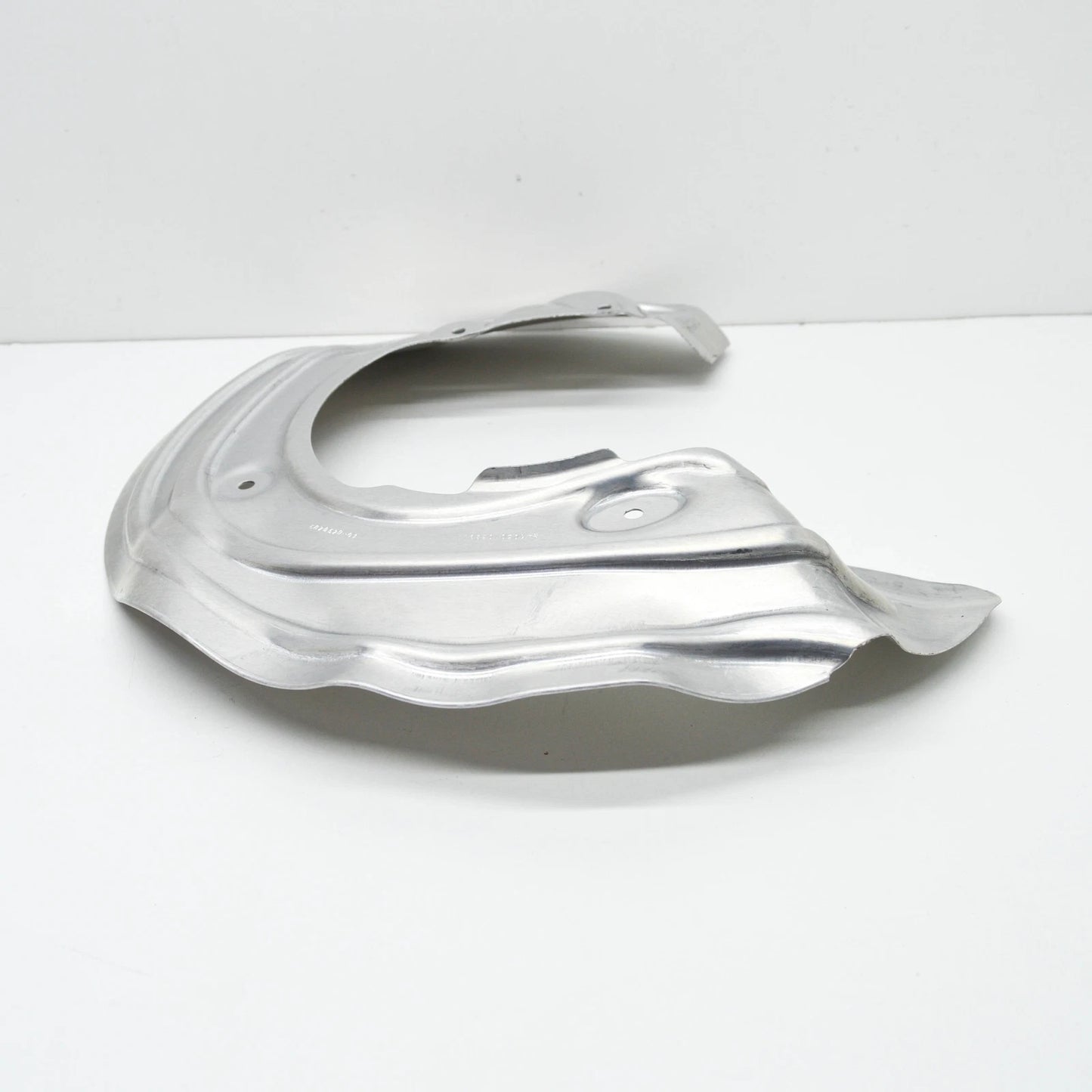 NEW BMW X3 G01 FRONT LEFT BRAKE DISC PROTECTION 34106870529 ORIGINAL