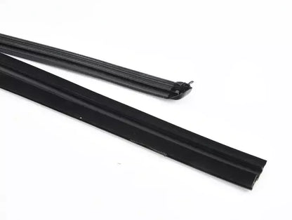 NEW BMW X5 F15 REAR RIGHT DOOR WINDOW GUIDE 51357289668 7289668 ORIGINAL