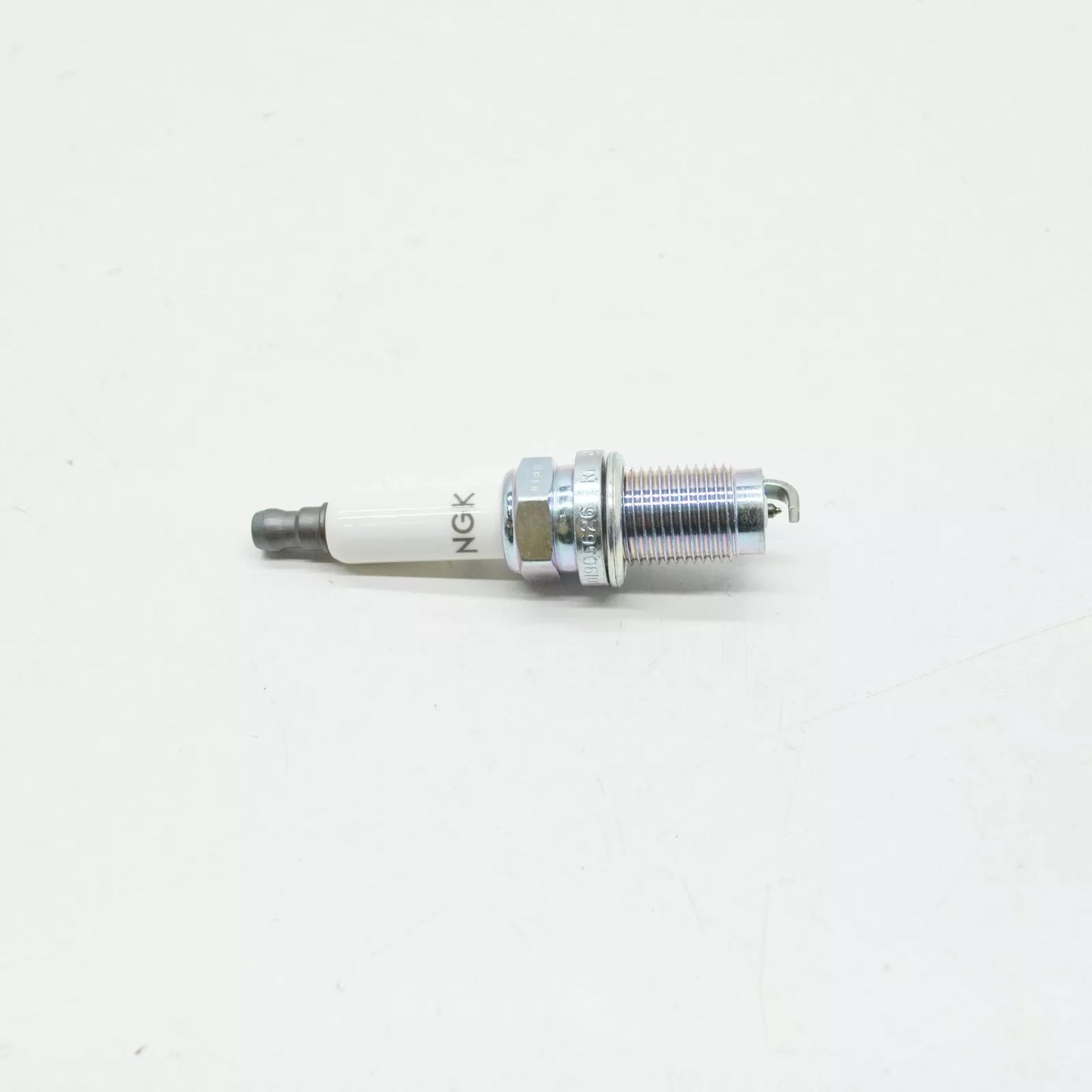 NEW AUDI A1 MK1 SPARK PLUG 101905626 ORIGINAL
