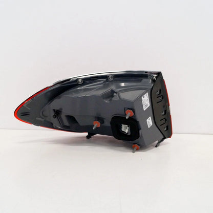 NEW MB E-CLASS T-MODEL S213 REAR RIGHT TAILLIGHT A2139068800 2018 ORIGINAL