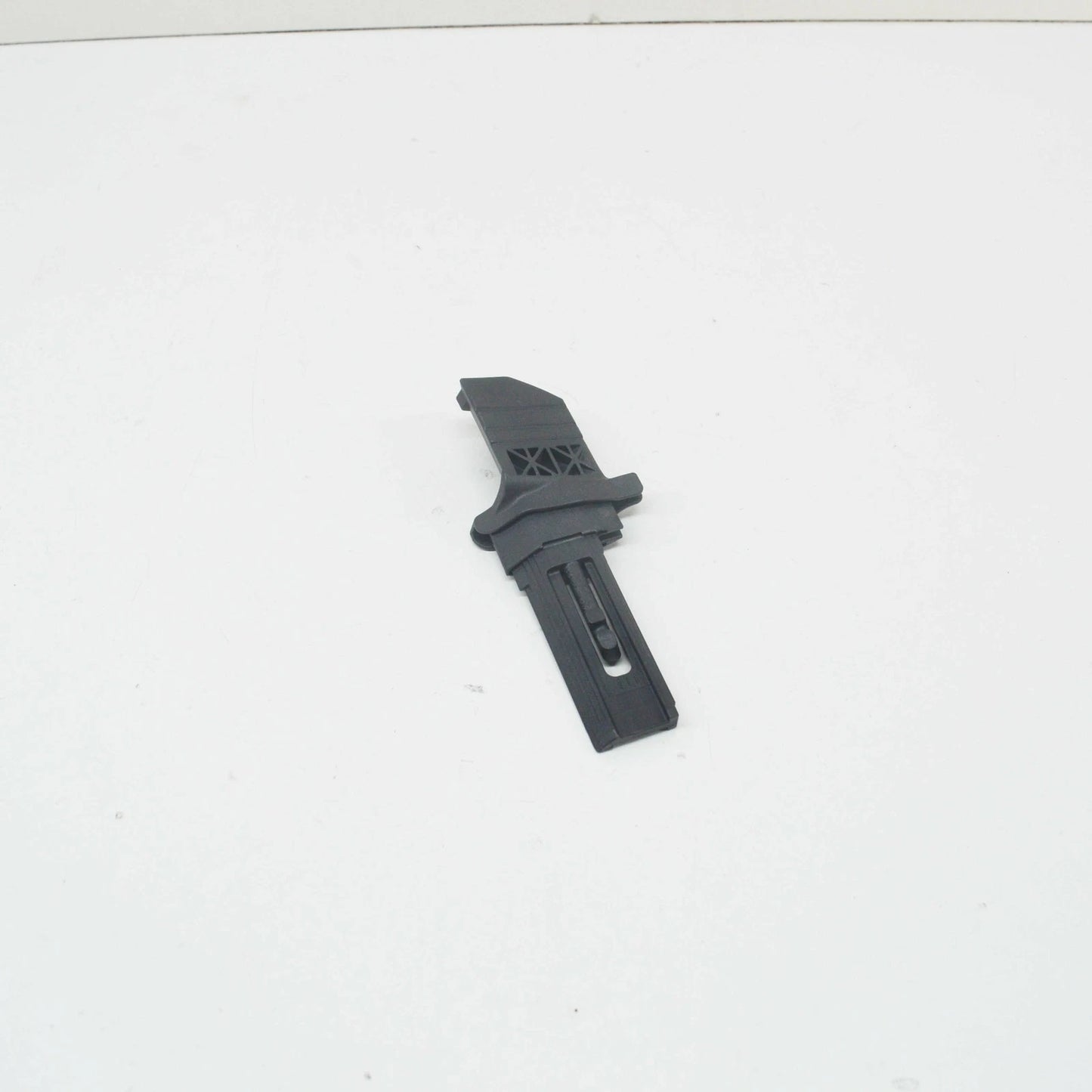 NEW VW PASSAT VARIANT B7 LUGGAGE COVER BLIND LEFT HOOK 3AF867899A ORIGINAL