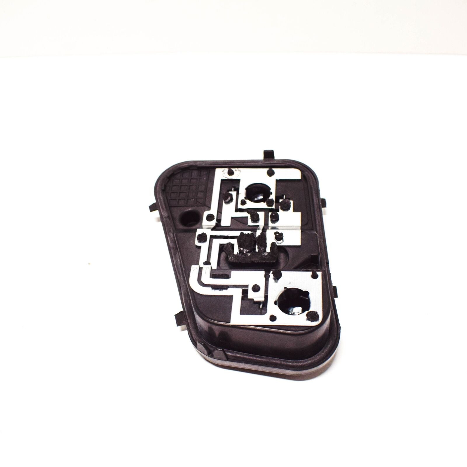 NEW VW TOUAREG 7L TAIL LIGHT BULB CARRIER RIGHT 7L6945258F ORIGINAL