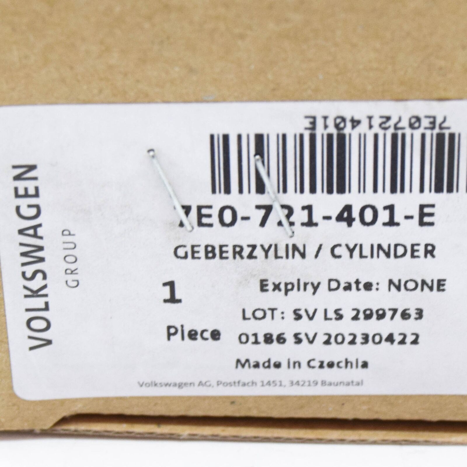 NEW VW TRANSPORTER VI T6 CLUTCH MASTER CYLINDER 7E0721401E ORIGINAL