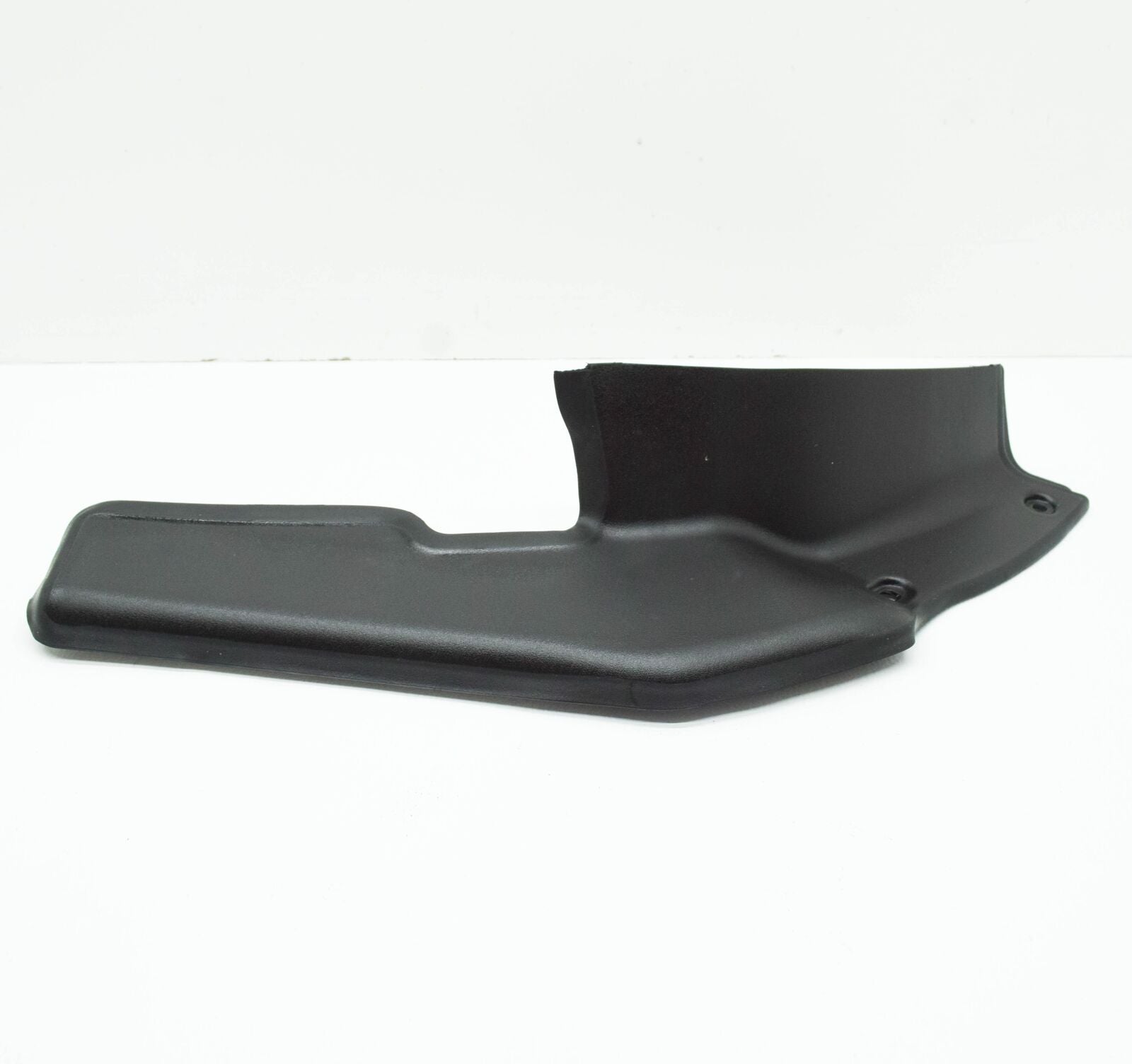 NEW MERCEDES-BENZ GLC COUPE C253 TRUNK LEFT D-PILLAR COVER A2536913300 ORIGINAL