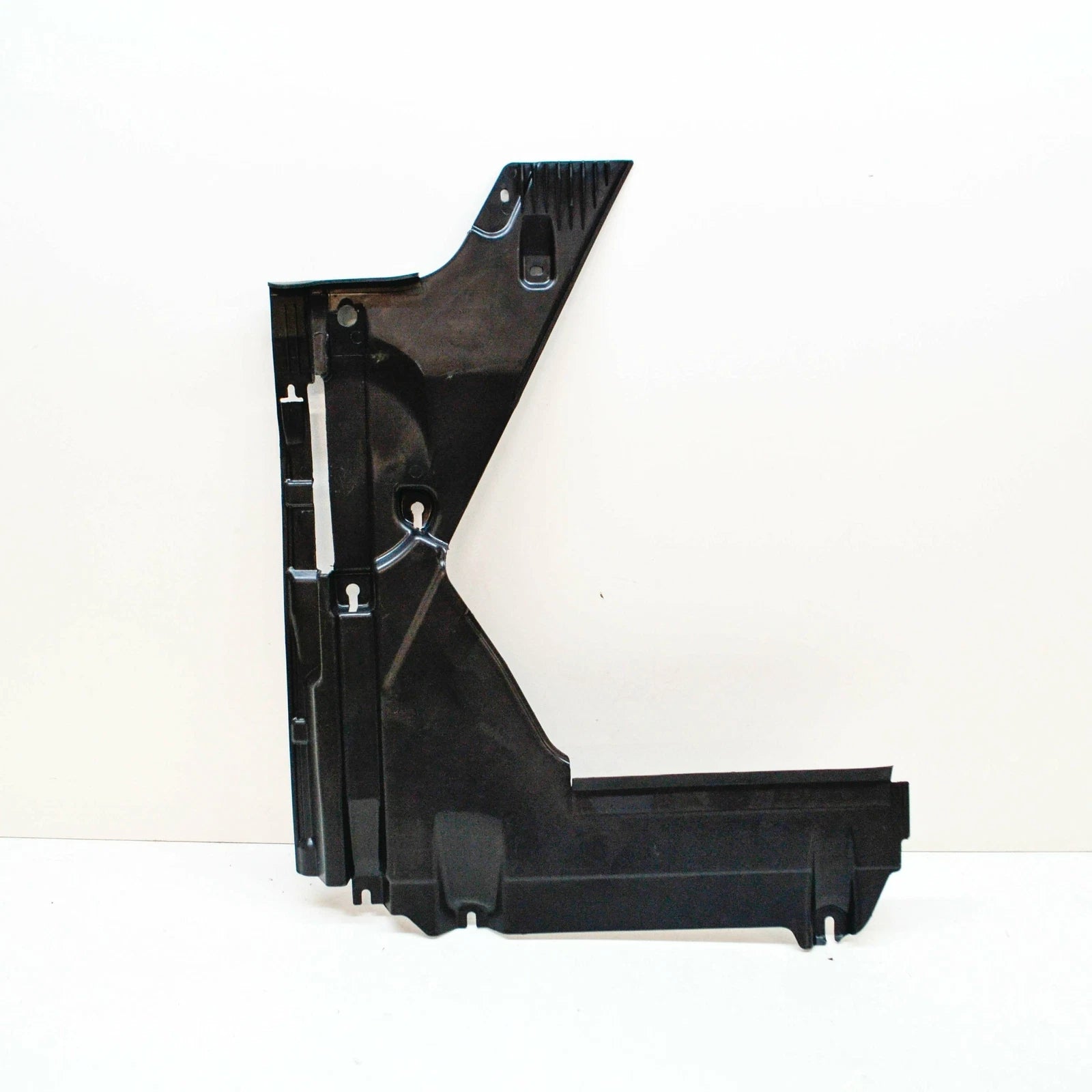 NEW AUDI A4 B9 REAR LEFT BOTTOM SPLASH SHIELD COVER 8W0825215F ORIGINAL