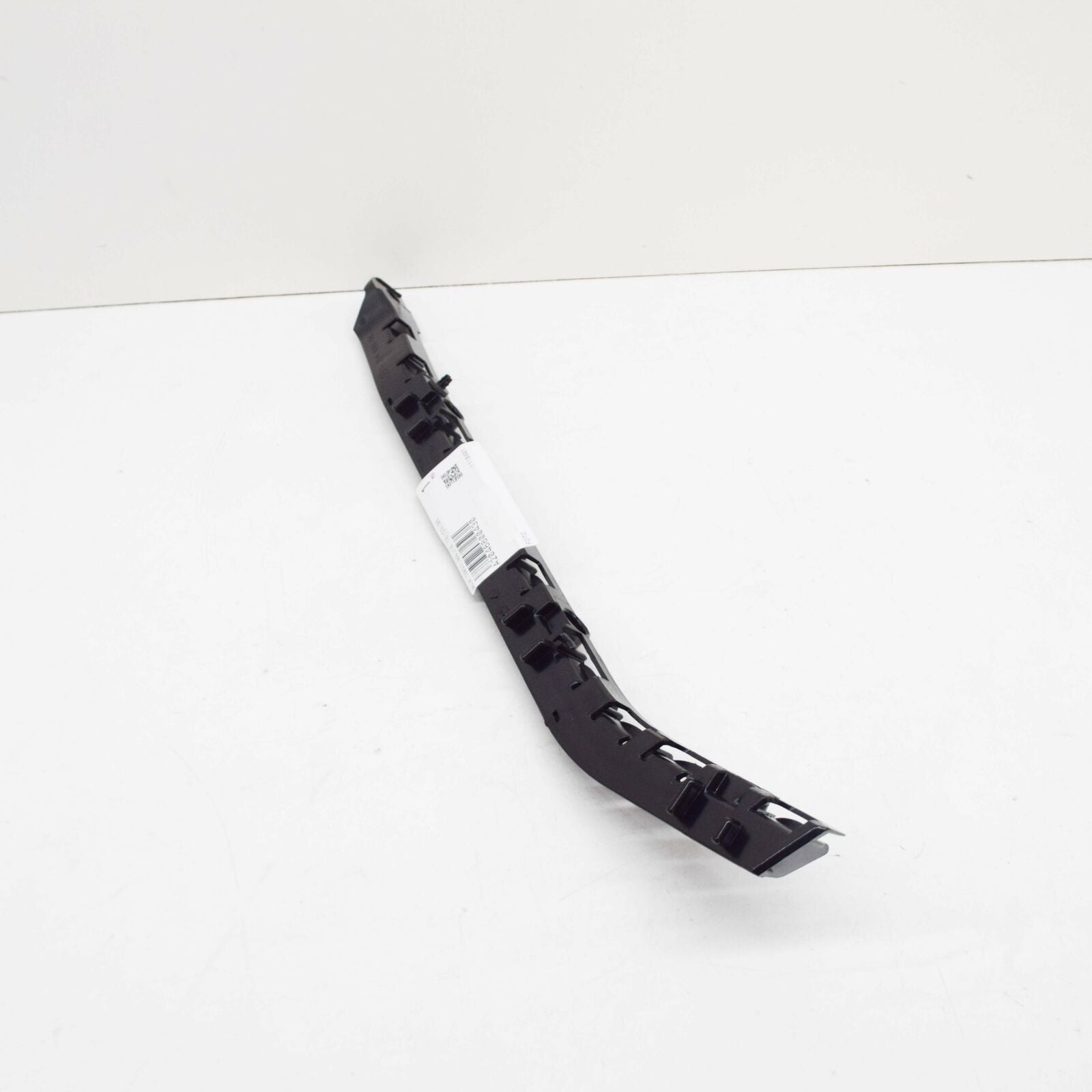 NEW MERCEDES-BENZ C W204 REAR BUMPER RIGHT GUIDE A2048800430 ORIGINAL