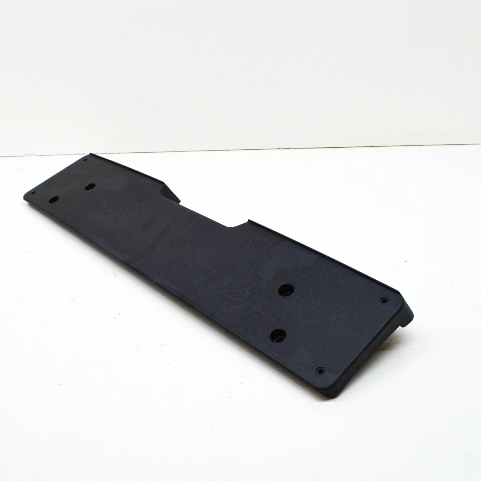 NEW BMW 7 G11 G12 M ECE FRONT BUMPER LICENSE NUMBER HOLDER 51138073422 ORIGINAL