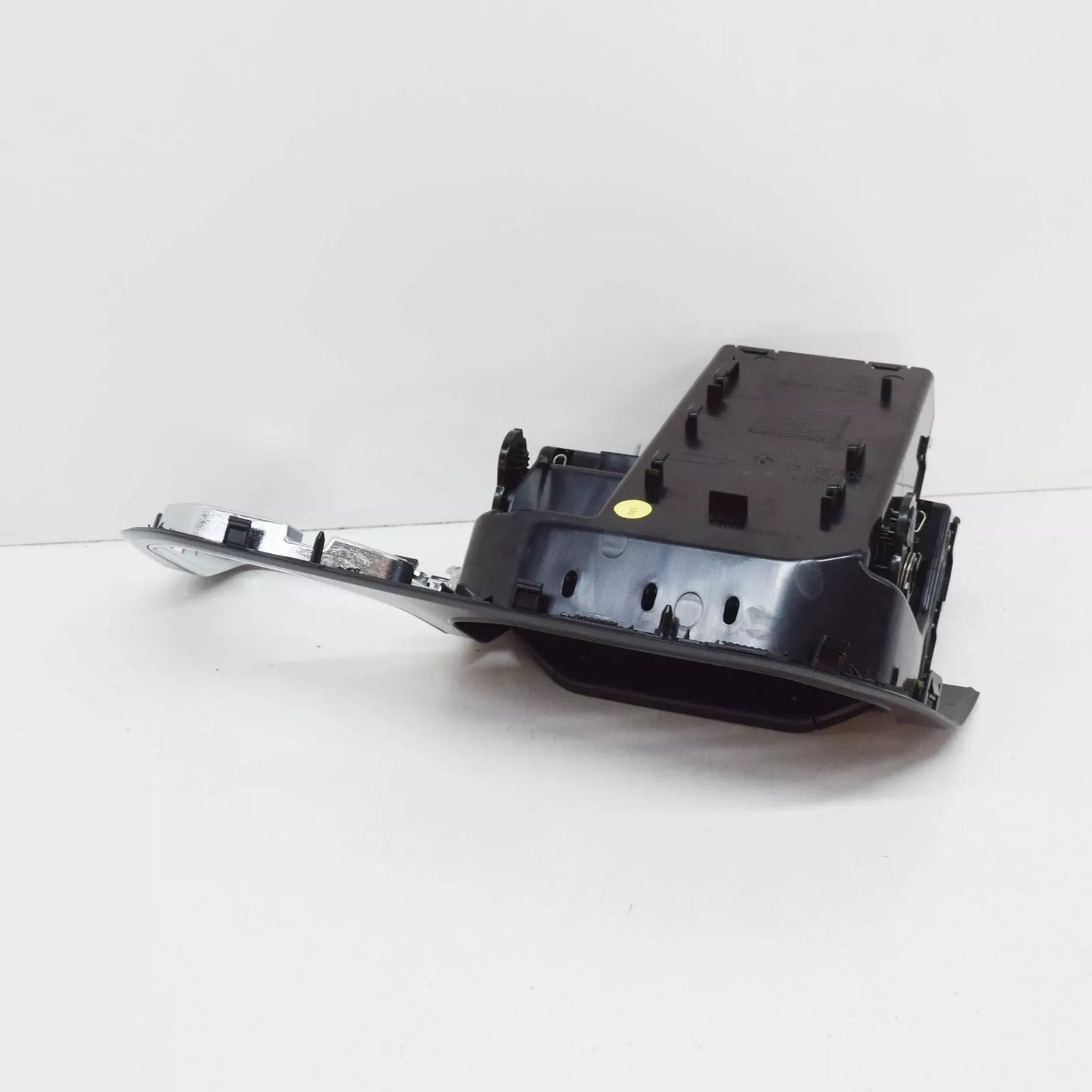 NEW VW TRANSPORTER T6 DASH CENTER PANEL WITH STOWAGE RHD 7E6858189Q041 ORIGINAL