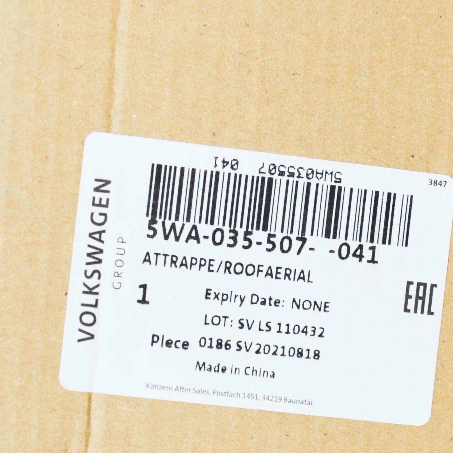 NEW VOLKSWAGEN GOLF ESTATE MK8 ROOF AERIAL DUMMY 5WA035507041