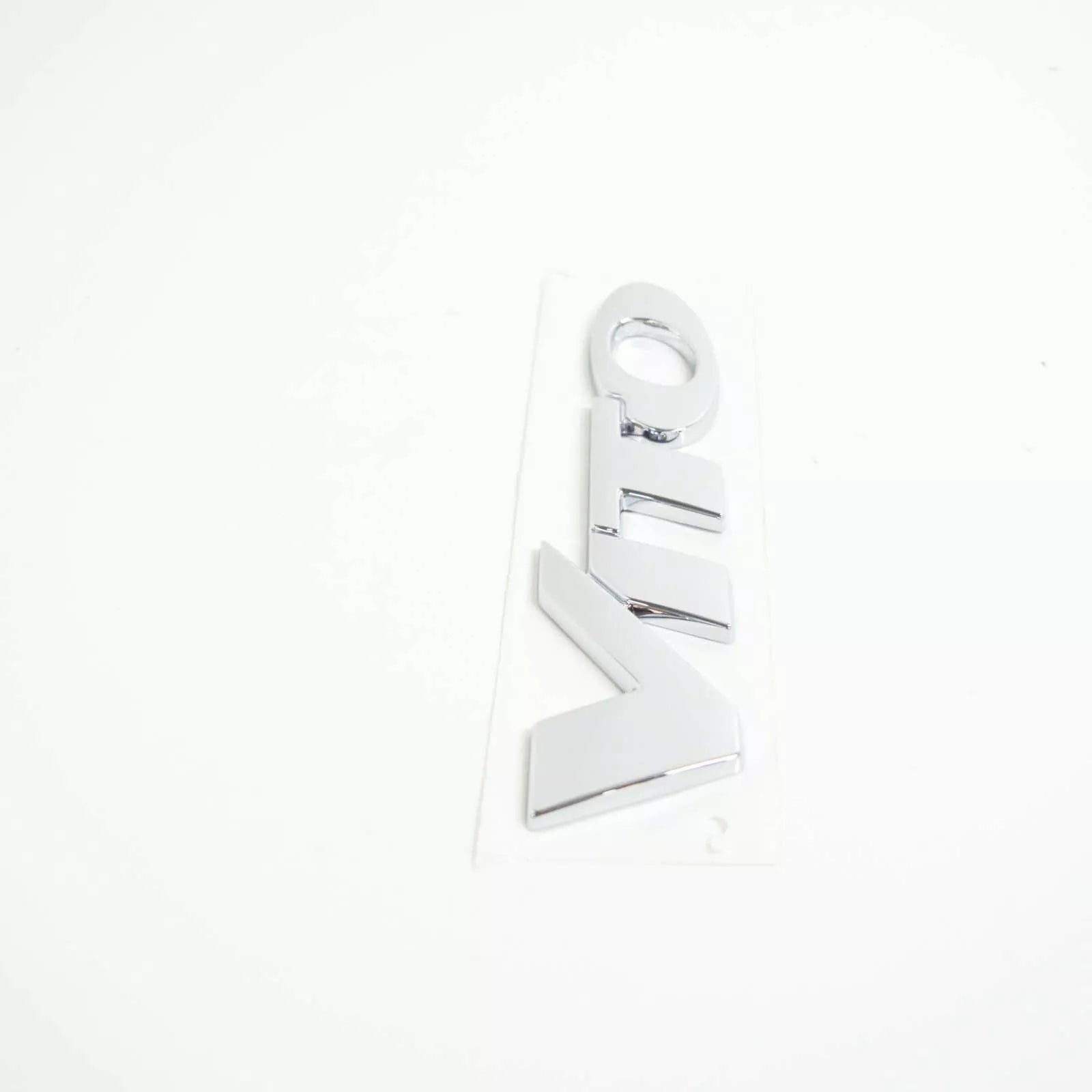 NEW MERCEDES-BENZ VITO W639 REAR EMBLEM NAME PLATE BAGDE A6398171400