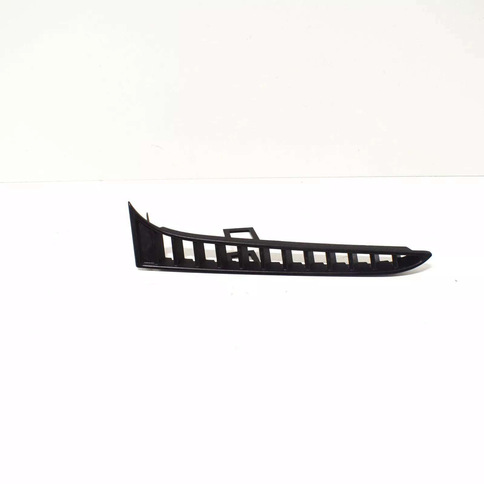 NEW BMW M4 COUPE F82 FRONT BUMPER LEFT M AIR INTAKE GRILLE 51118056599 ORIGINAL