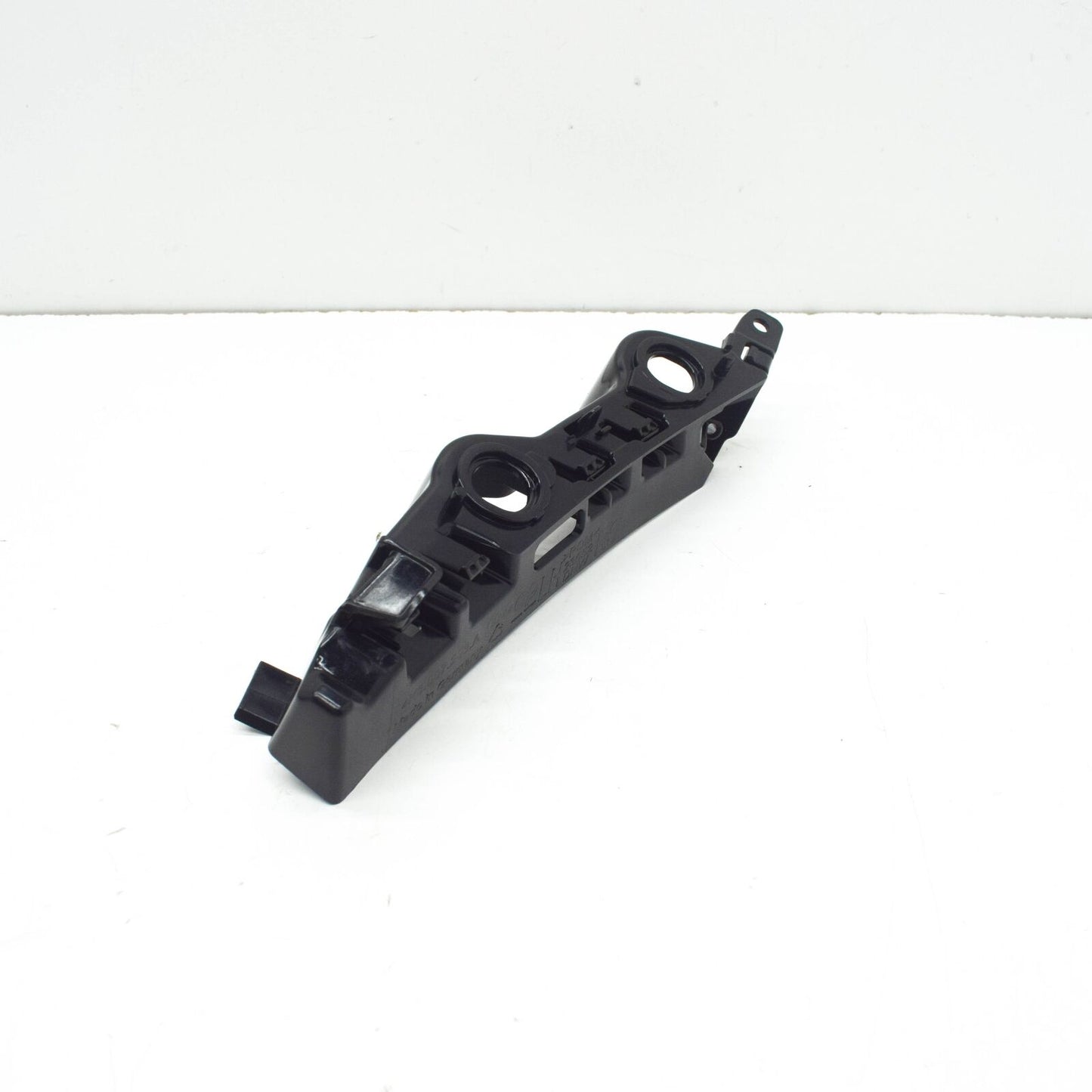 NEW AUDI A6 C8 FRONT LEFT BUMPER BRACKET 4K8807283A ORIGINAL